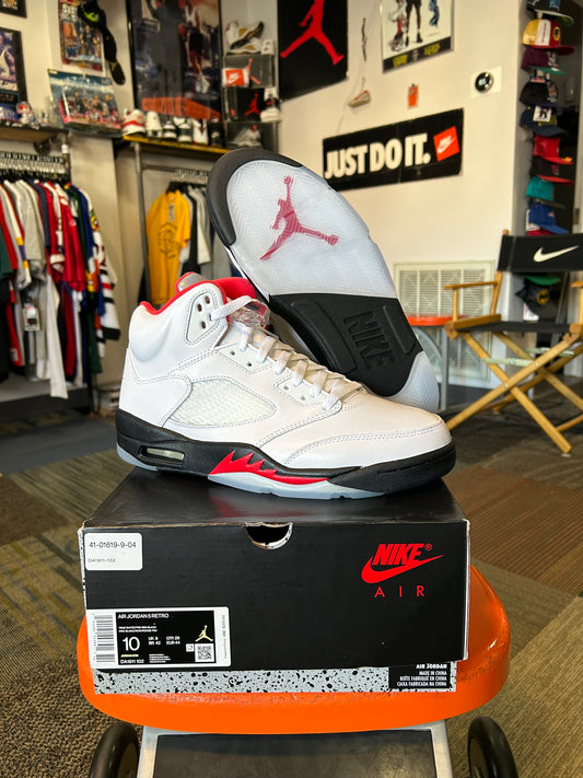 2020 Nike Air Jordan Retro 5 Fire Red Silver Tongue Size 10 DA1911-102 DS Brand New