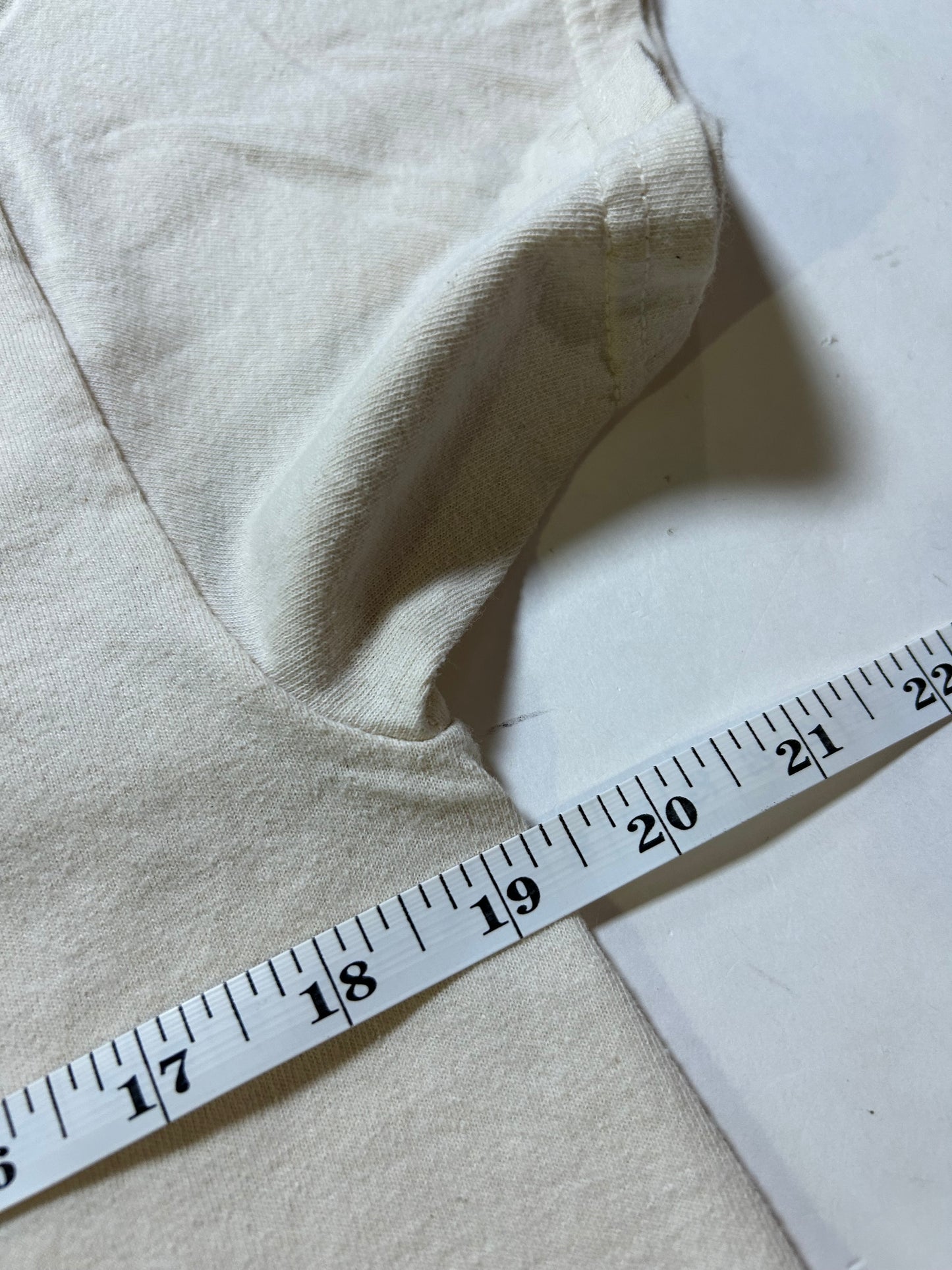 2013 Anchorman Movie Ron Burgandy I'm Kind Of A Big Deal Promo Tee Medium 19.25x27.5 Inches Cream