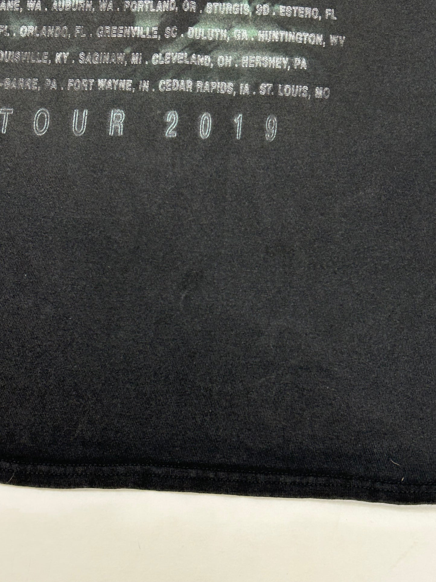 2019 Disturbed Evolution Tour Music Band Tee 2XL/3XL Fit 27.5x31.5 Inches As Is