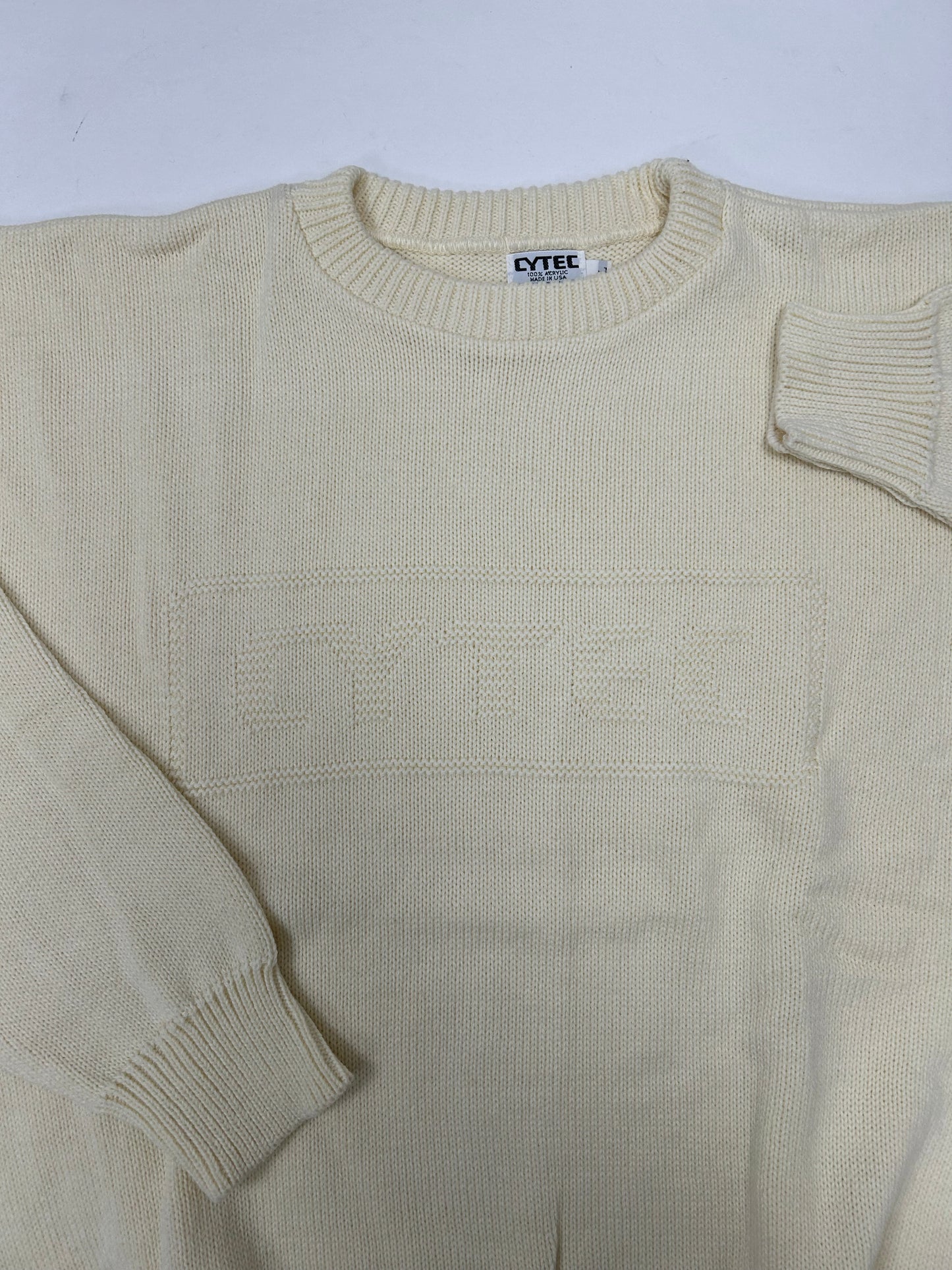 Vintage Cytec Cable Knit Made In USA 100% Acrylic Sweater Cream XL/L 26x28 Inches