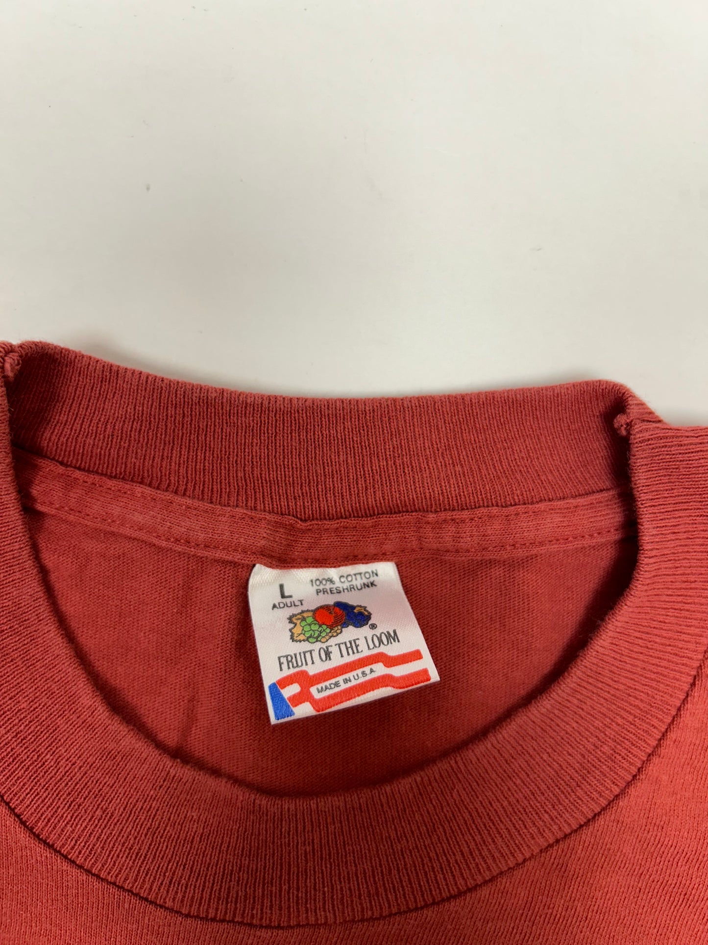 Vintage Dewar’s Scotch Alcohol Company Promo Shirt Large 21.25x28.5 Inches Tan USA