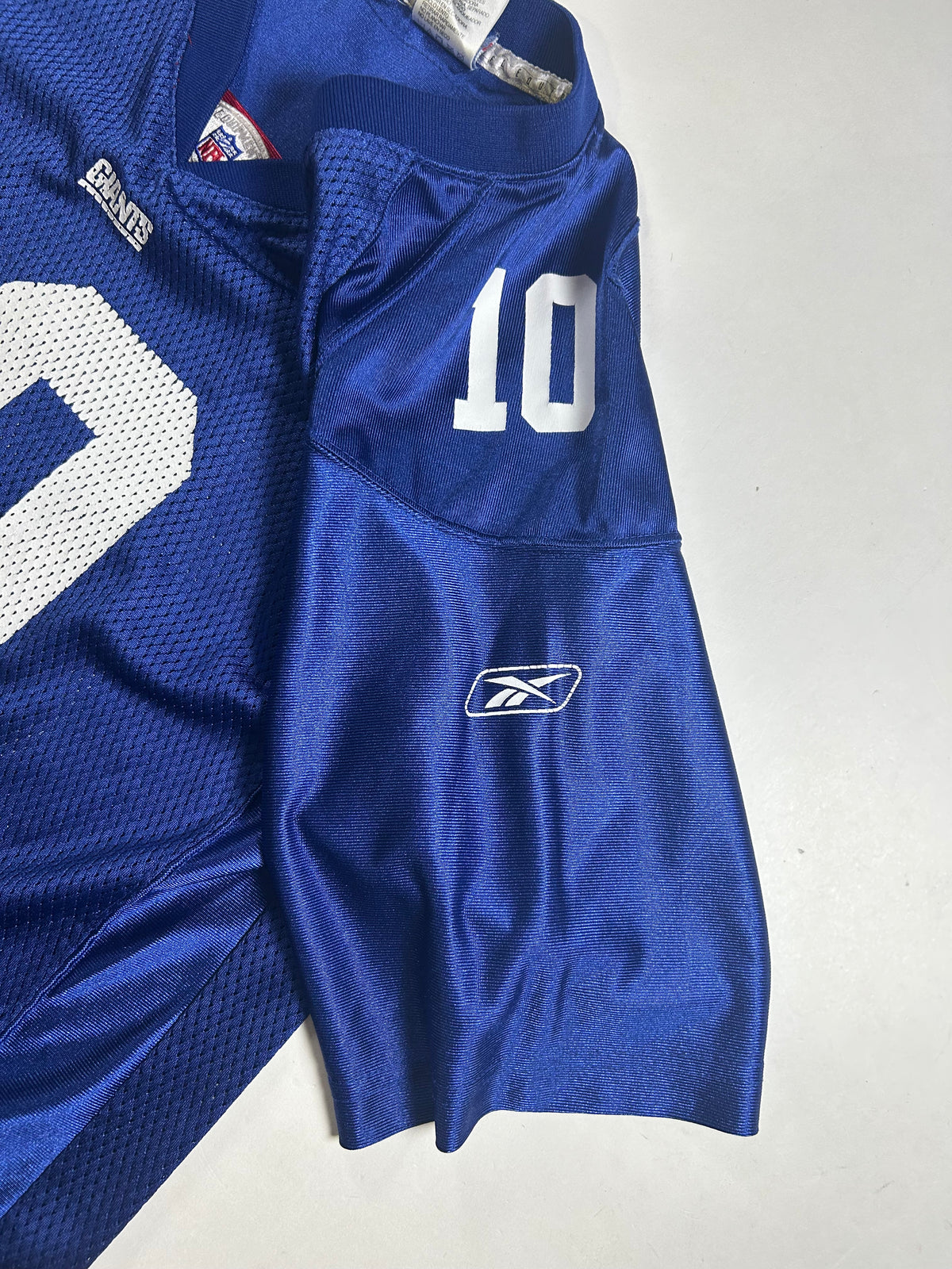 Reebok New York Giants Eli Manning NFL Jersey Blue Youth Size XL Adult Small Fit 21x28.25/30.75 Inches