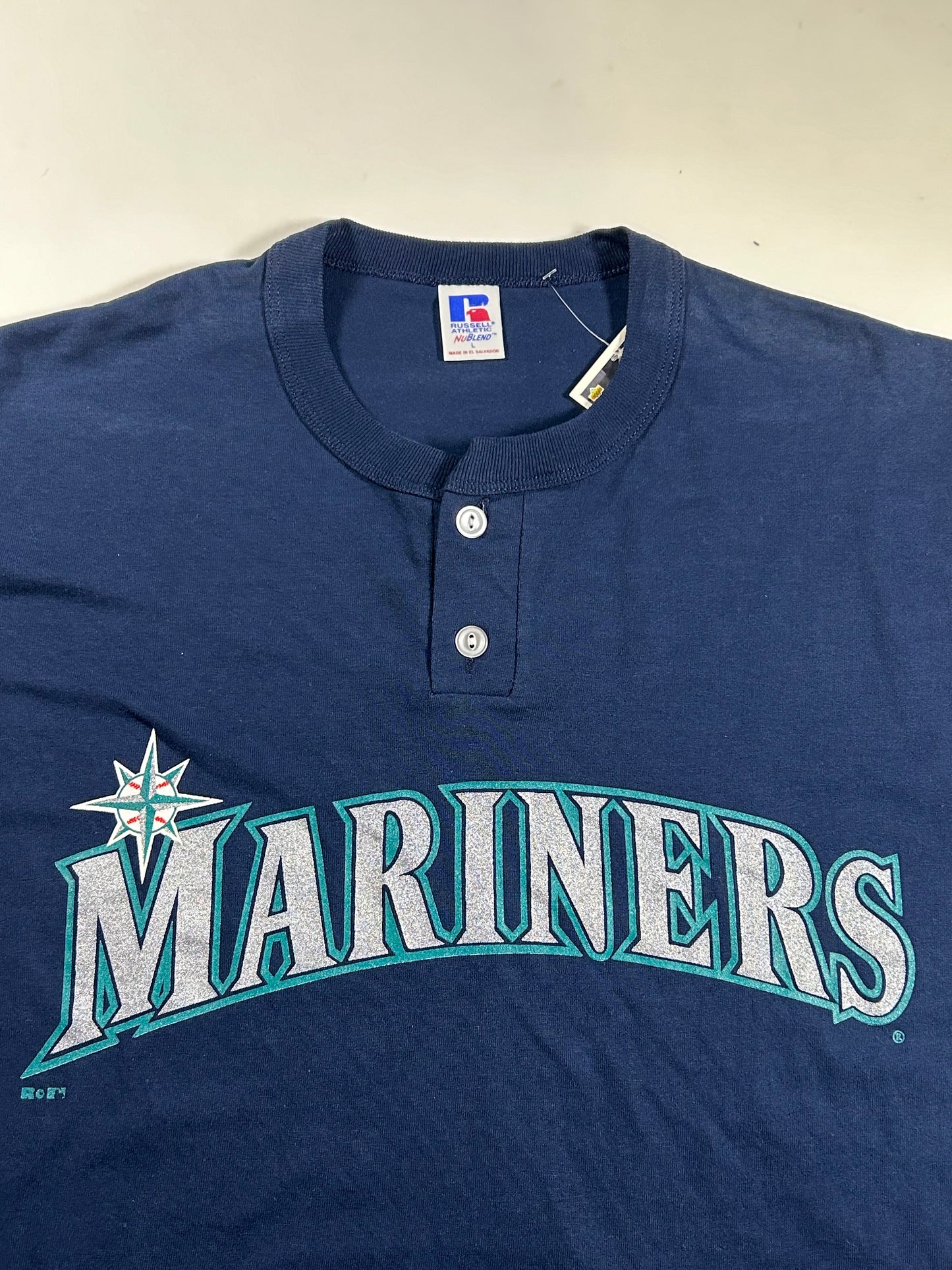 Vintage Russell Athletic Seattle Mariners MLB Baseball Style Tee Large 22.5x29.5 Inches
