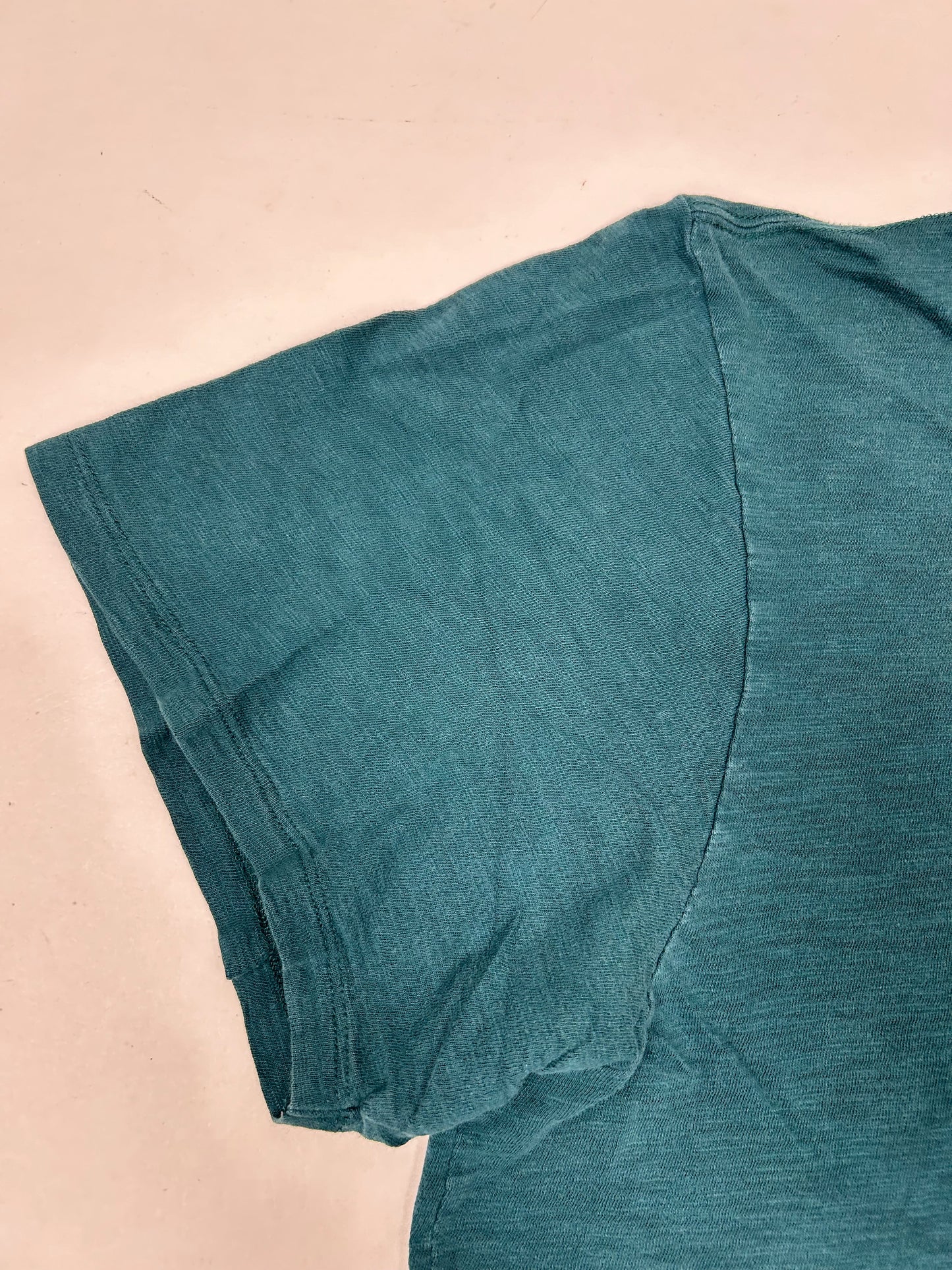 ‘47 Brand Eagles Tee 2XL 25.75x29.5 Inches