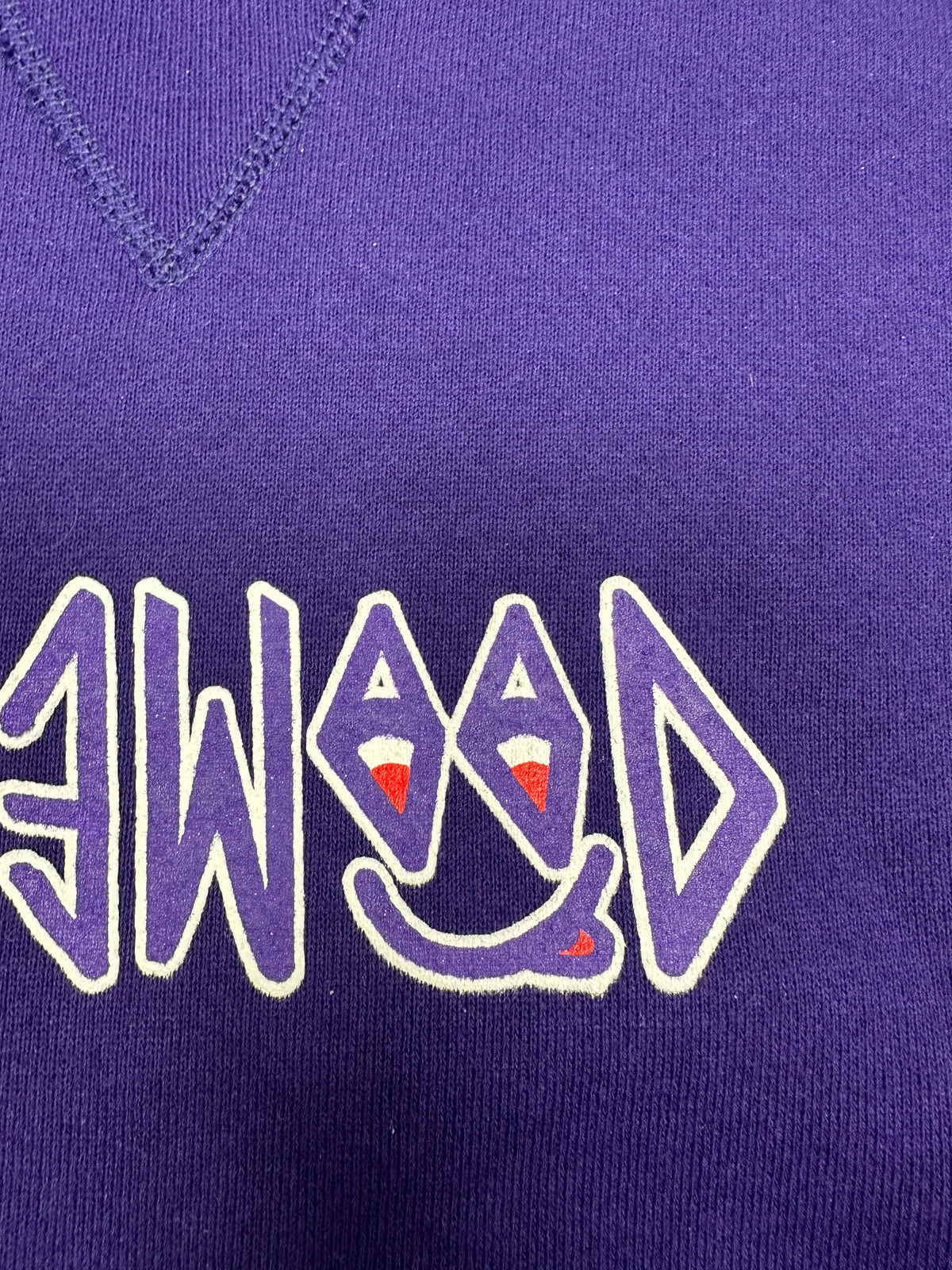 Edgewood NJ “Deeper Than The Roots.” First Edition Crewneck Sweatshirt Tagged Youth XL 21.25x25.75 Inches 90s Russell Athletic 50/50 Blend Made In USA DS Purple