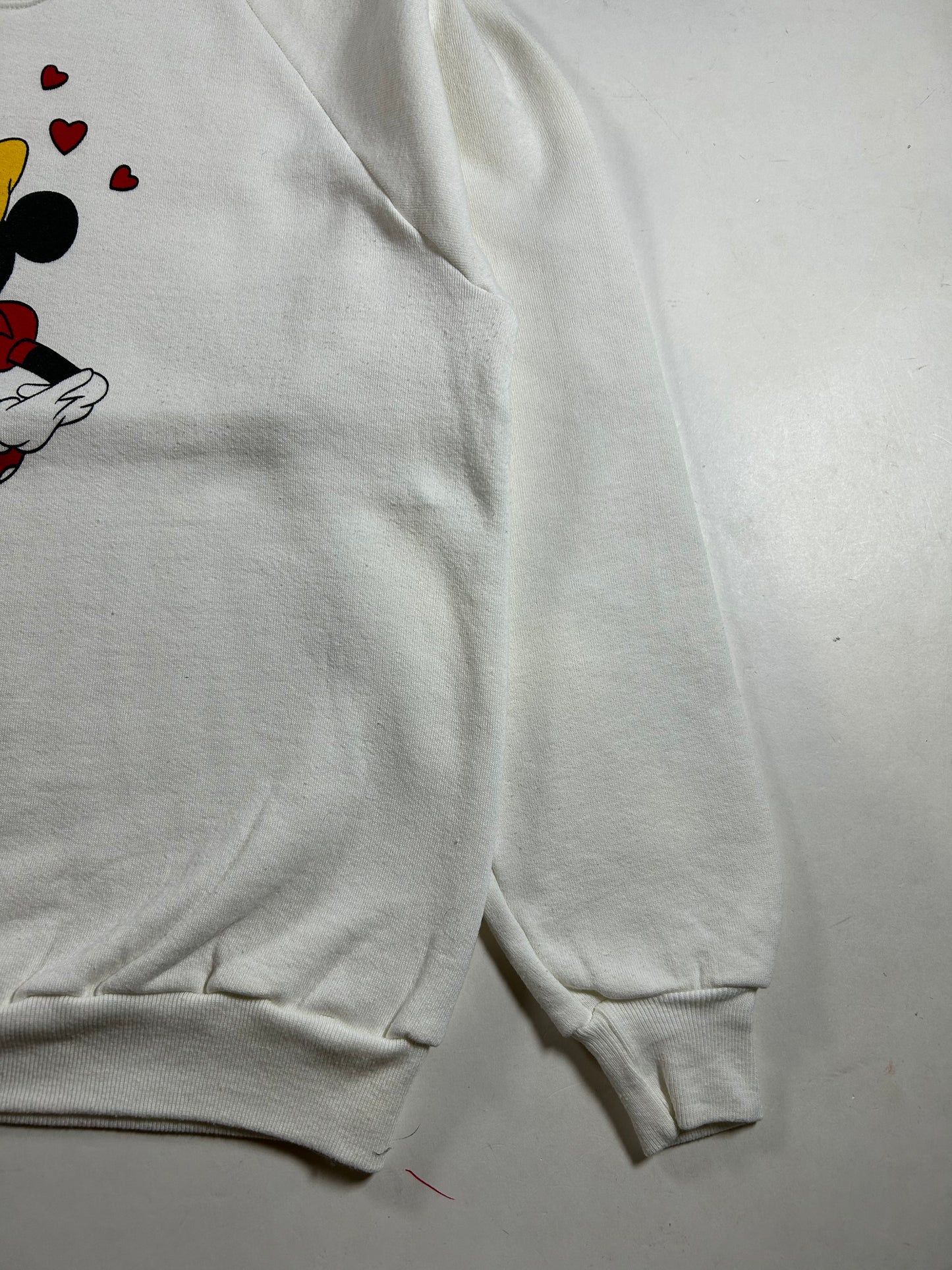 Vintage Disney Minnie Mouse Heart Crewneck Sweatshirt Valentines Day 80s/90s Medium/Small Fit 21.5x26 Inches As Is