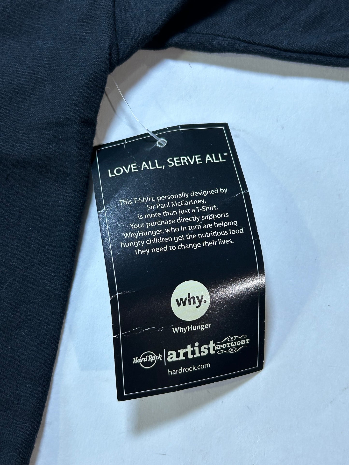 Paul McCartney Hard Rock Cafe Moon WHY HUNGER Artist Spotlight 2010 Medium 20.25x29 Inches Tee Shirt