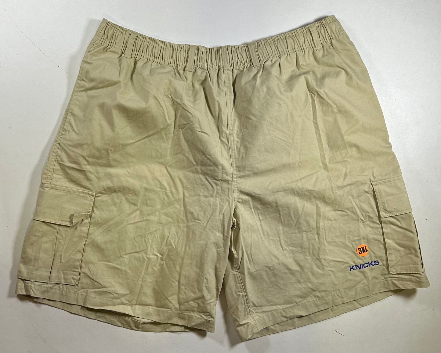 Adidas New York Knicks Shorts Cargo NBA Tan Has Sticker 3XL 21.5x24.5 Inches