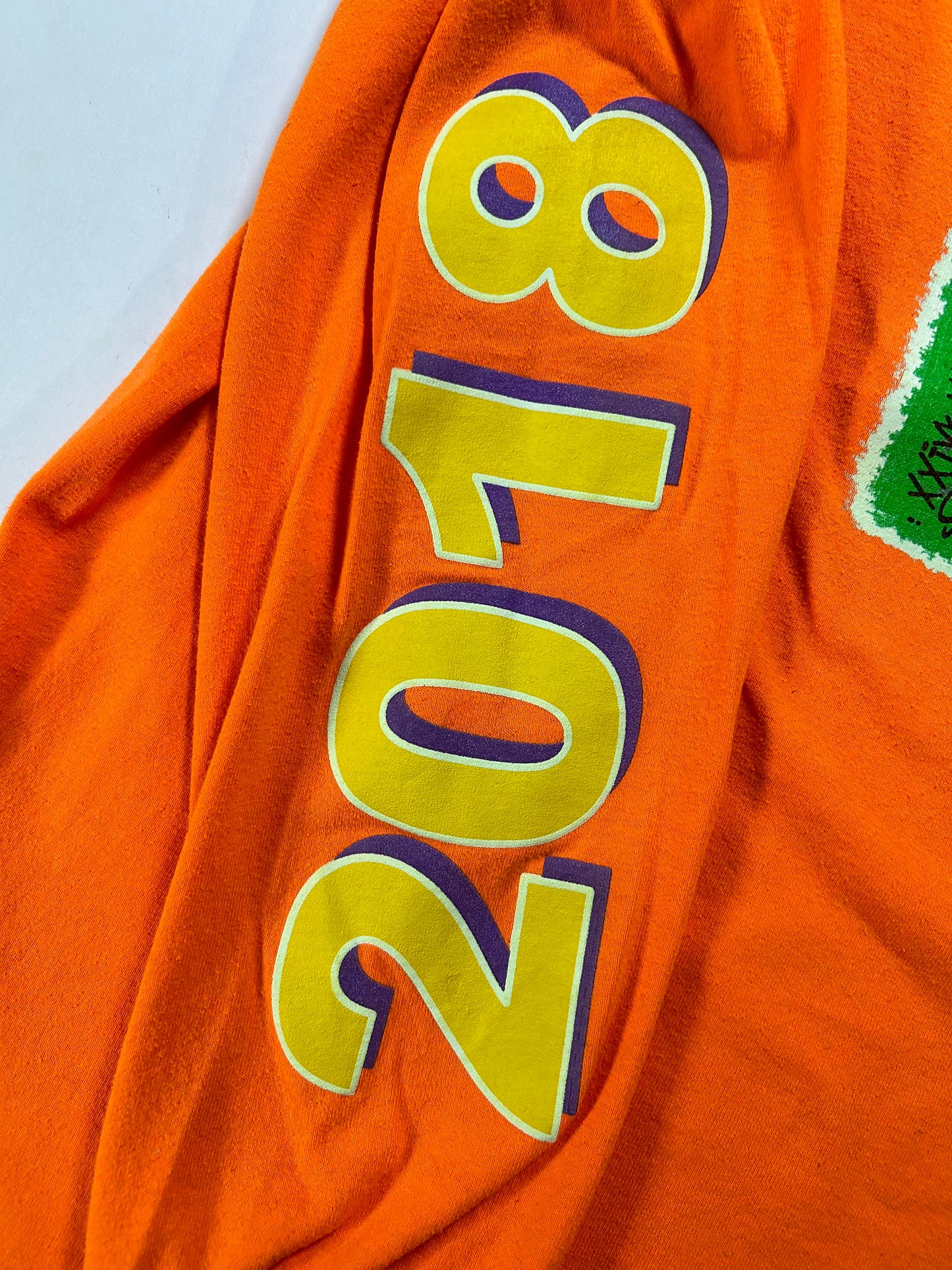 2018 Bruno Mars 24K Magic World Tour Long Sleeve Tee Large 21.5x29 Inches Orange