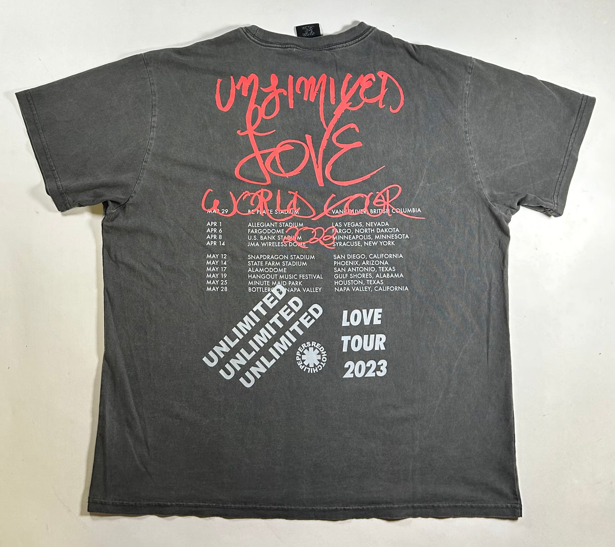 Red Hot Chili Peppers Unlimited Love Tour 2023 Totem Graphic Faded Gray 2XL 25.5x29.5 Inches.