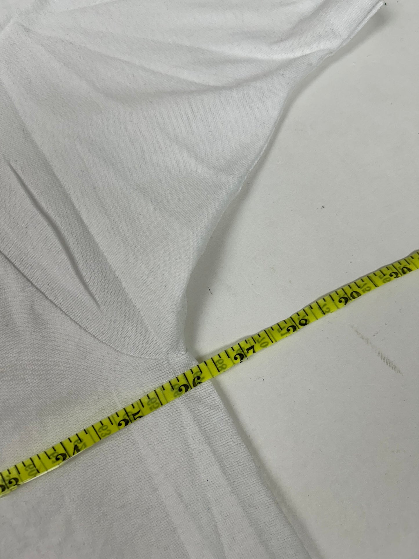 Edgewood NJ first edition “Deeper Than The Roots.” Tee 2XL Fit 26.25x30.25 Inches 90s Fruit Of The Loom 50/50 Blend USA White