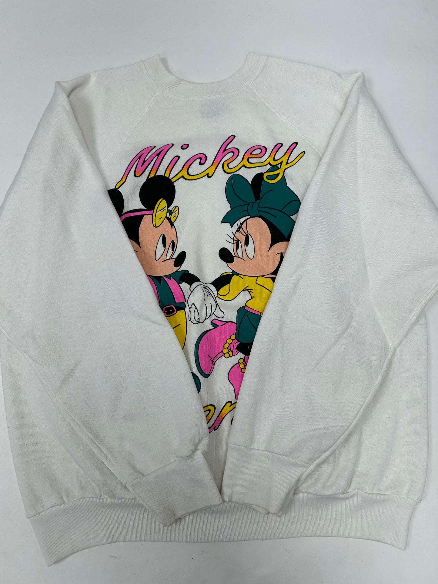 Vintage Disney Mickey & Minnie Mouse California The Walt Disney Company Crewneck
