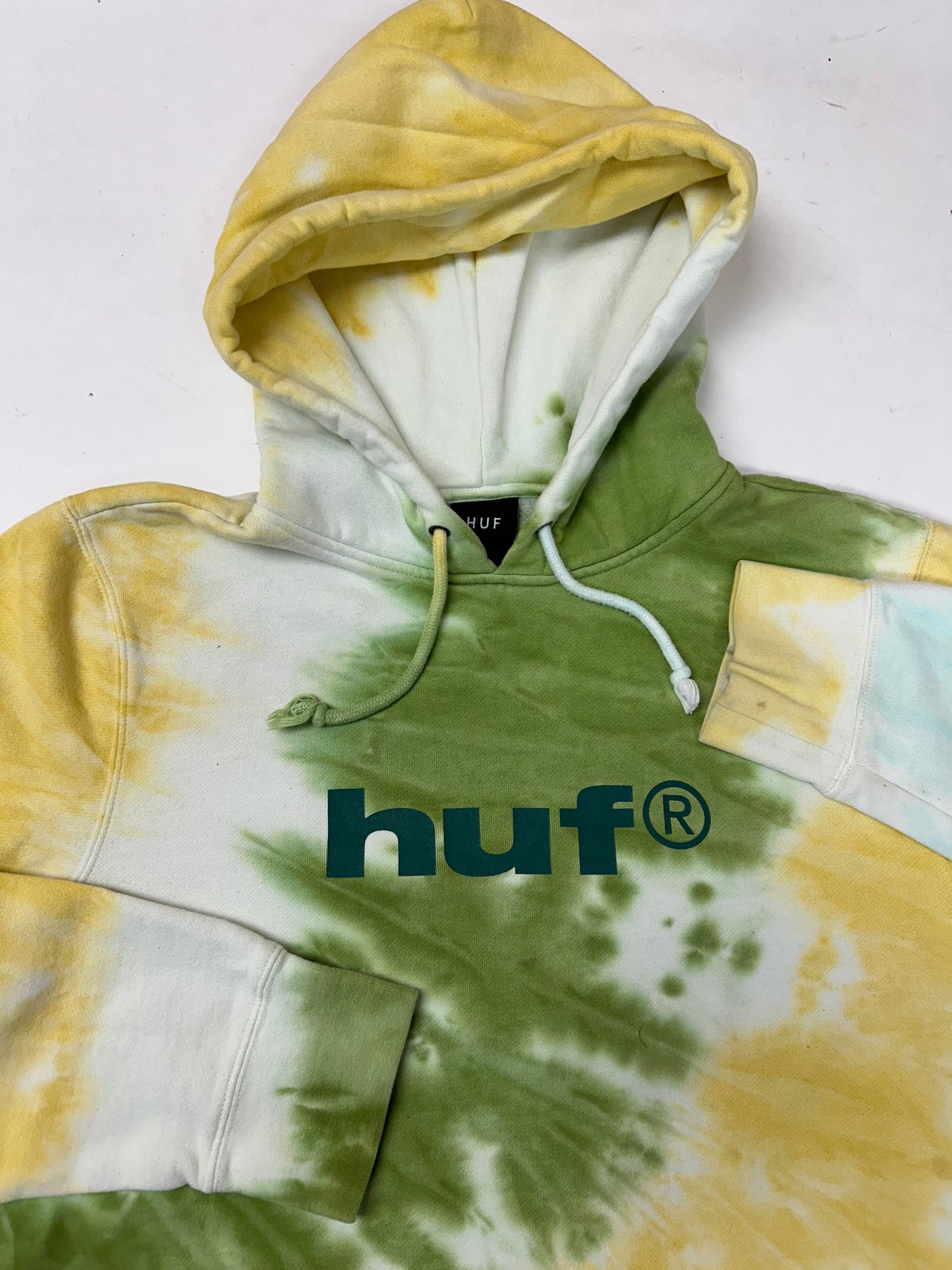Huf Worldwide Tie-Dye Hooded Sweatshirt Large/Medium Fit 22.5x29 Inches