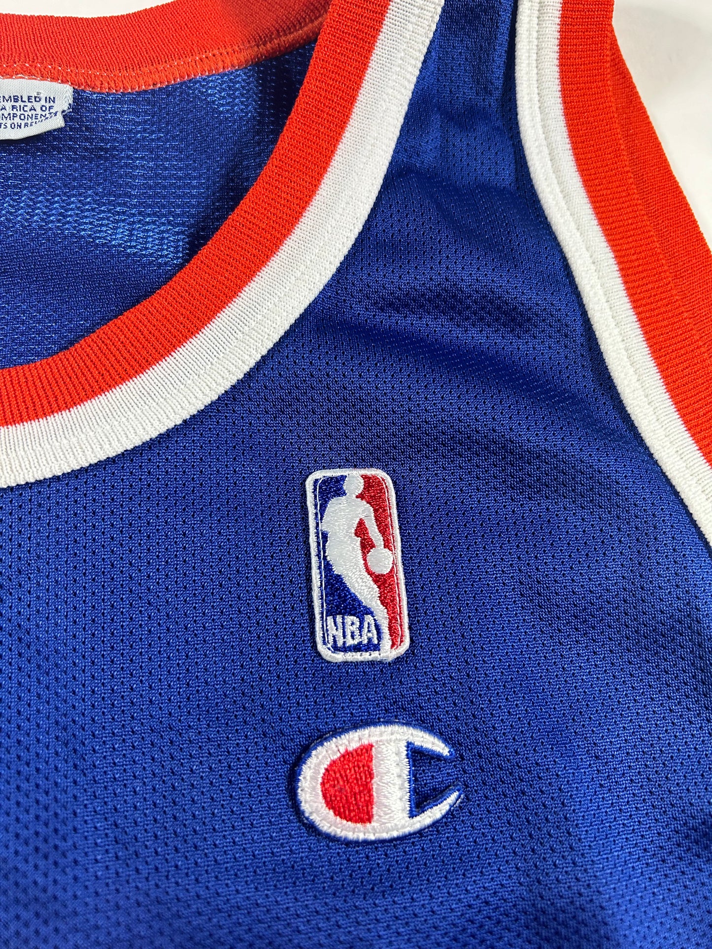 Vintage New York Knicks Patrick Ewing NBA Champion Basketball Jersey 48 XL 23.25x31.5 Inches As Is Has Flaw.