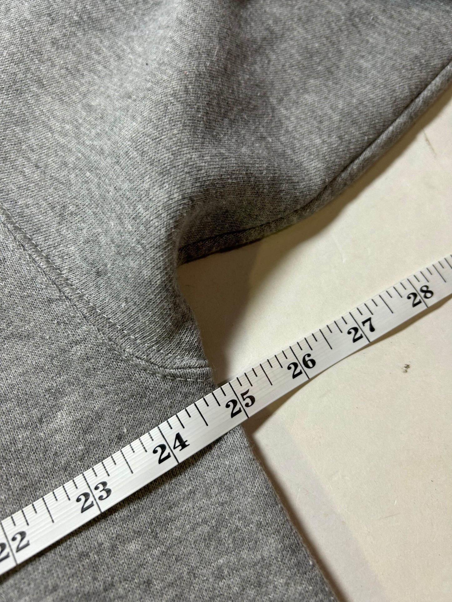 Vintage ESPN Walt Disney World ESPN Club Crewneck Sweatshirt Gray Boxy Large 24.75x26.5 Inches