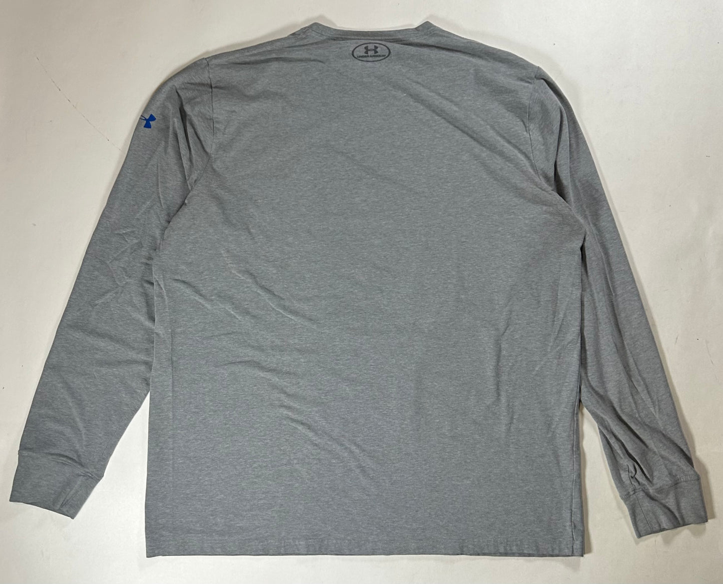 New York Knicks NBA Combine Under Armour HeatGear Gray XL Loose Fit 25.5x31.25 Inches Long Sleeve Shirt NYK