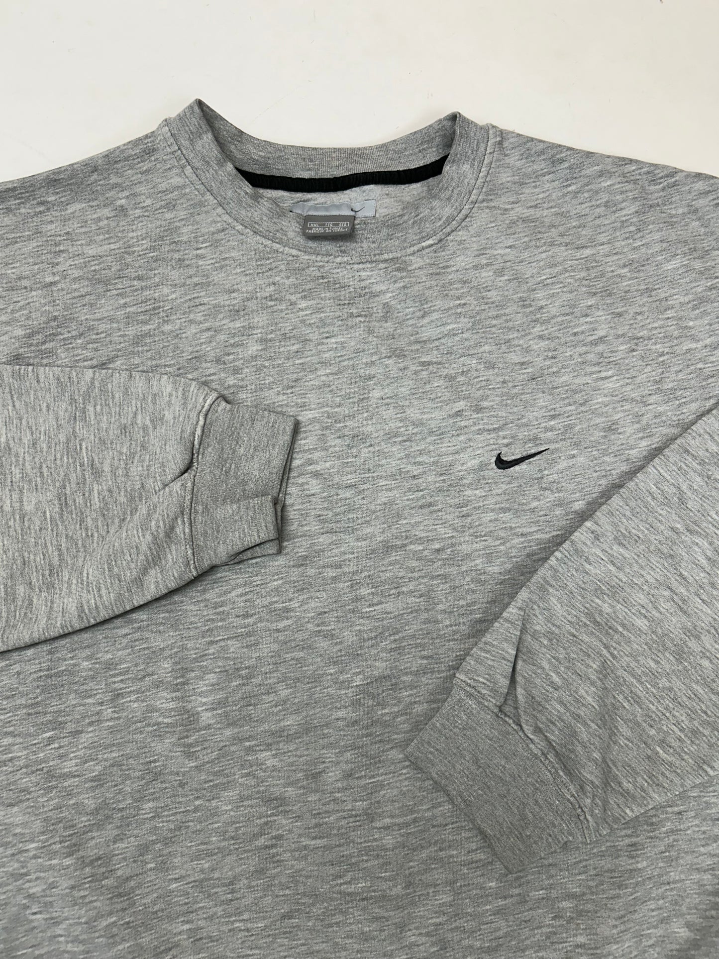 Vintage 00s Nike Swoosh Embroidered Chest Logo Essential Crewneck Sweatshirt 2XL/XL Fit 27.5x29.75 Has Small Flaw On Side As Is