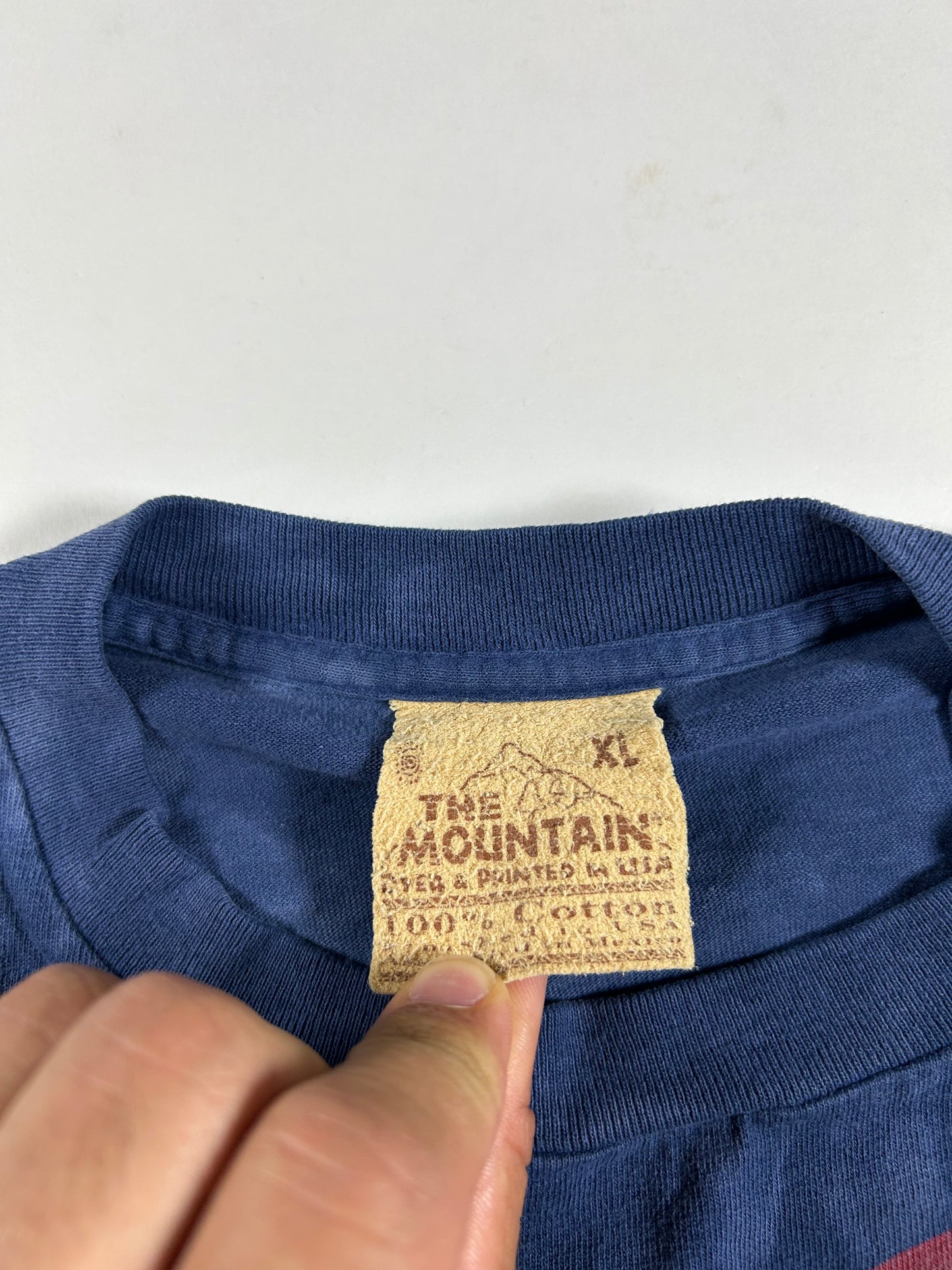 Vintage 2000s The Mountain American Eagle Blue Dye Tee XL 24.75x30 Inches