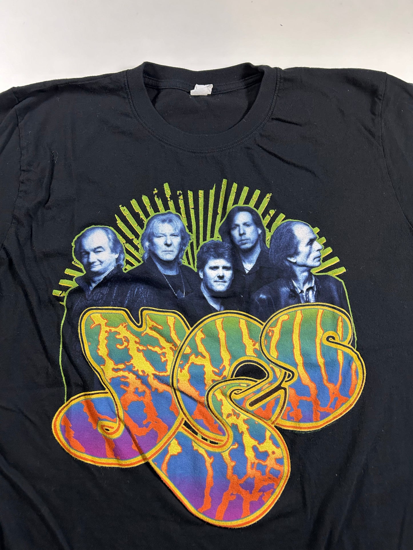Yes Band Music Tee 2010s Print Rock Band Shirt Large 22.25x28.5 Inches Black