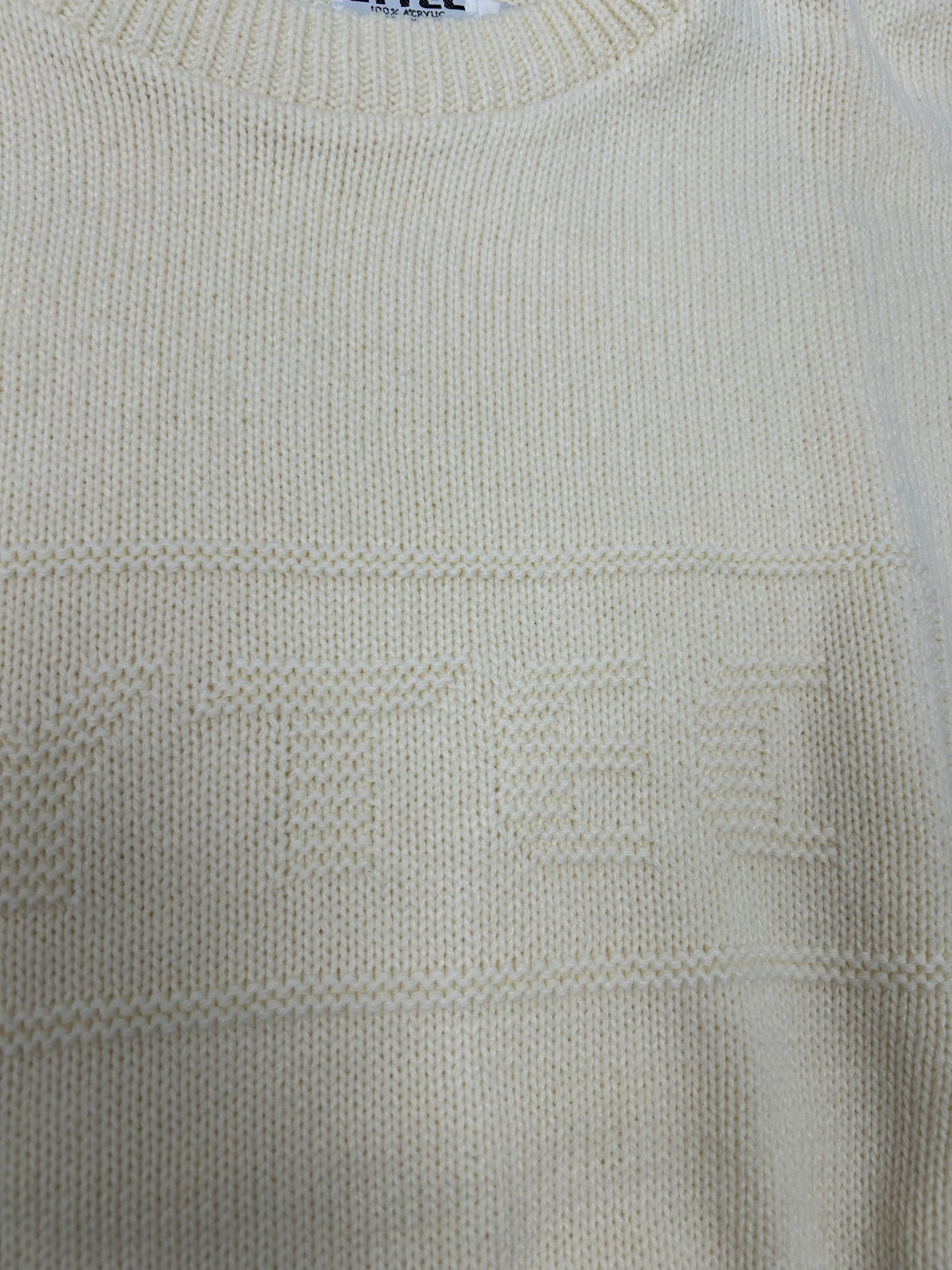 Vintage Cytec Cable Knit Made In USA 100% Acrylic Sweater Cream XL/L 26x28 Inches