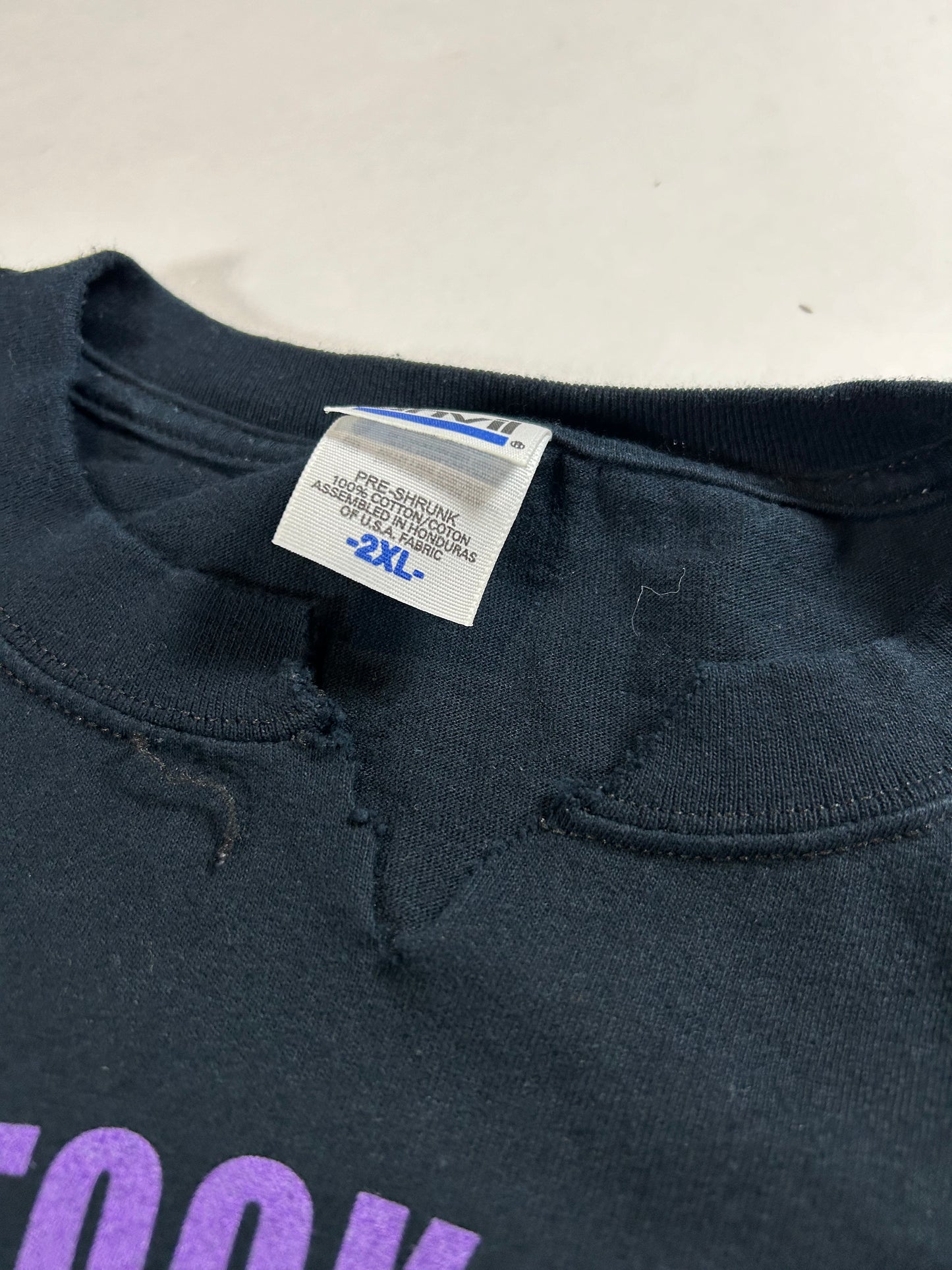 Vintage 2000s Woodstock Festival 3 Days Of Peace & Music August 15,16,17, 1969 Graphic Tee V-Neck Cut As Is 2XL 25x31.5 Inches Black