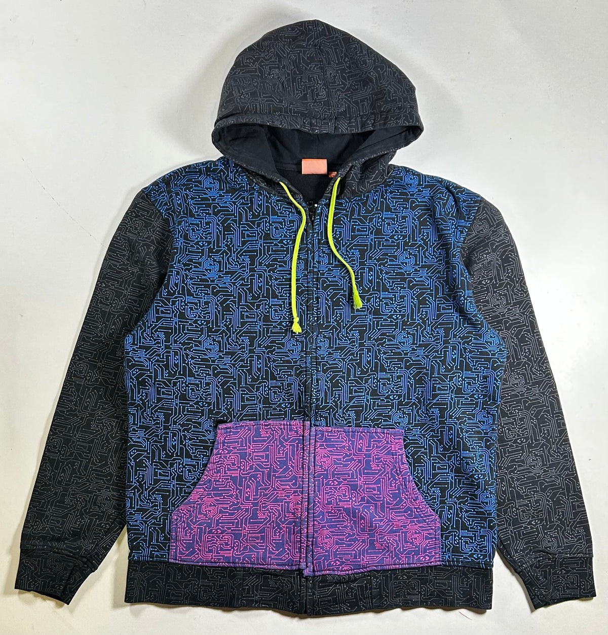 Vintage Thirty Two Snowboarding Brand Hoodie Zip Sweatshirt Y2K Abstract Large 24.25x27.75 Inches