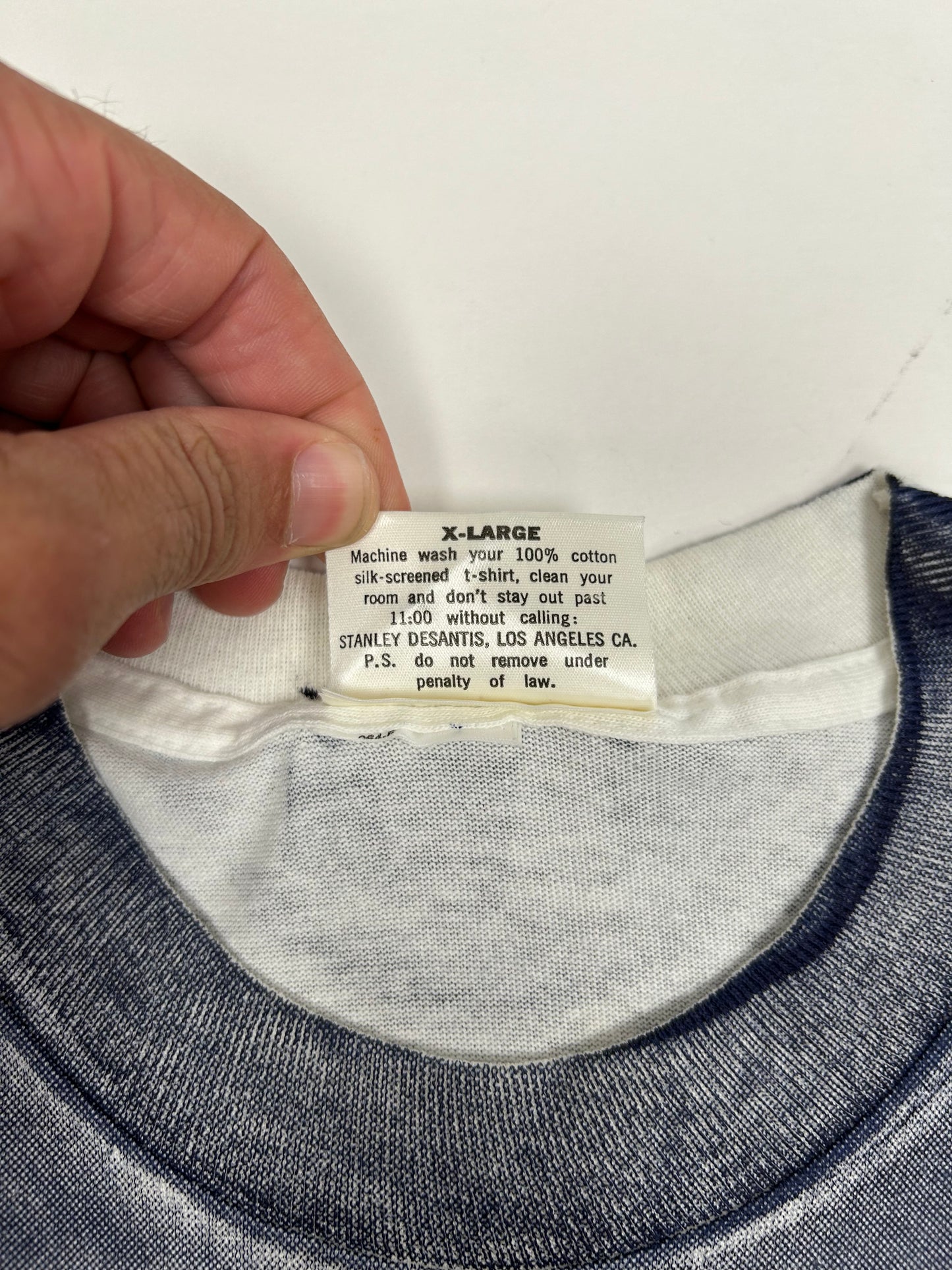 Vintage 1992 The Wizard Of Oz Movie Stanley Desantis All Over Print Tee XL 24.25x32.5 Inches