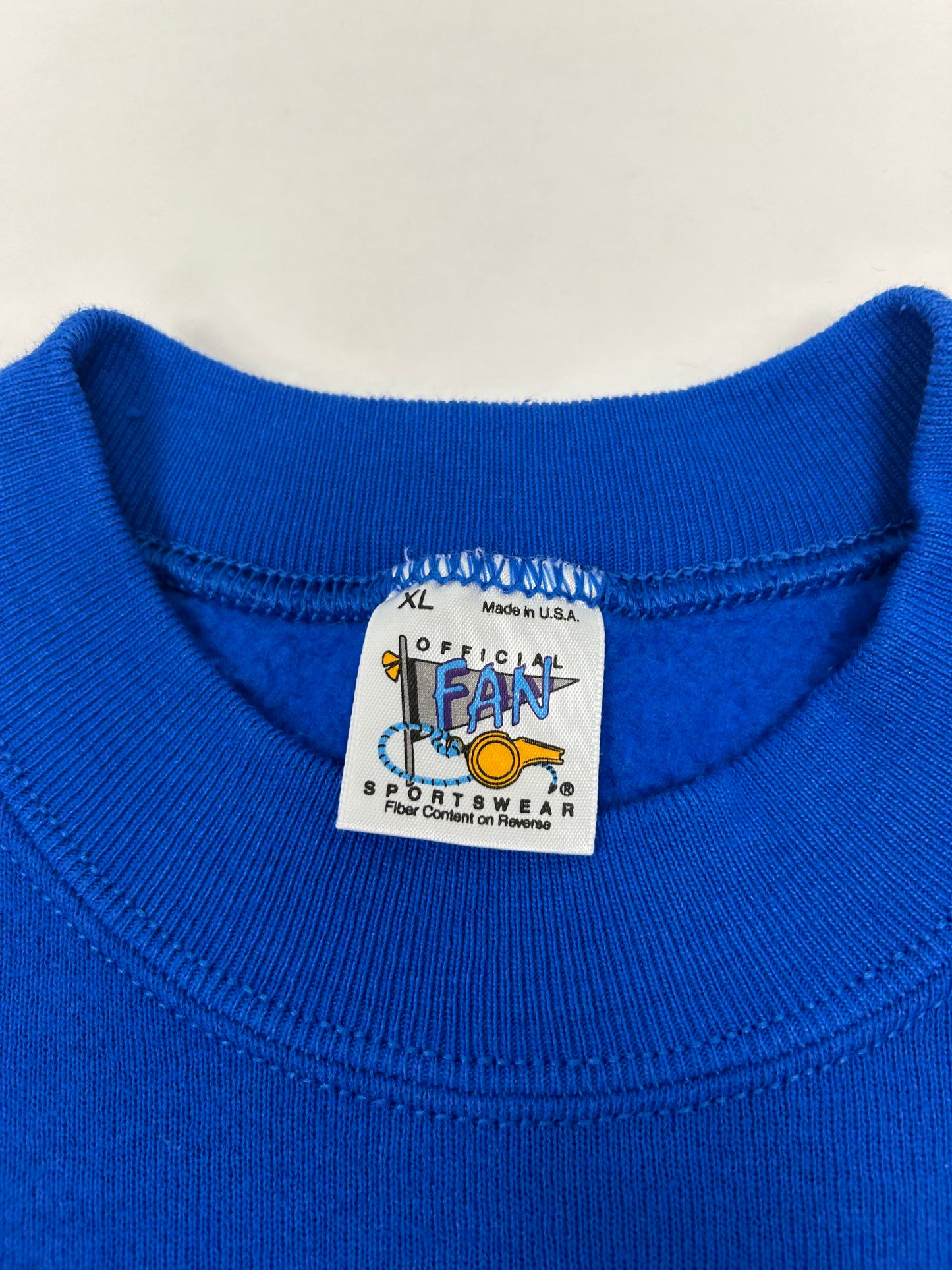 Vintage Orlando Magic NBA Crewneck Sweatshirt Official Fan Sportswear 24.5x28.5 Inches