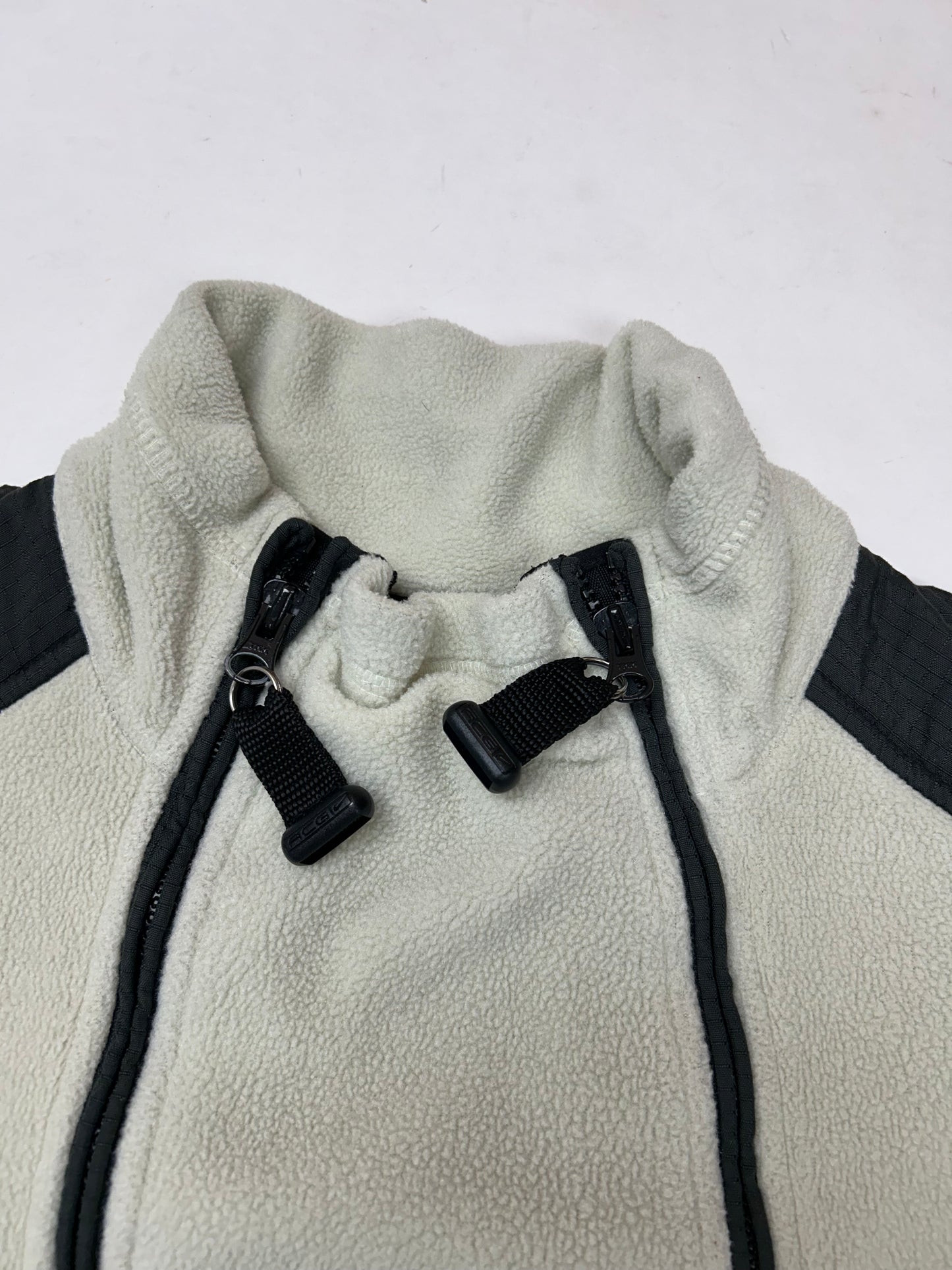 Vintage Nike ACG Nike FIT Thermal Layer 2 Zip Fleece Large 27.25x27.25 Inches