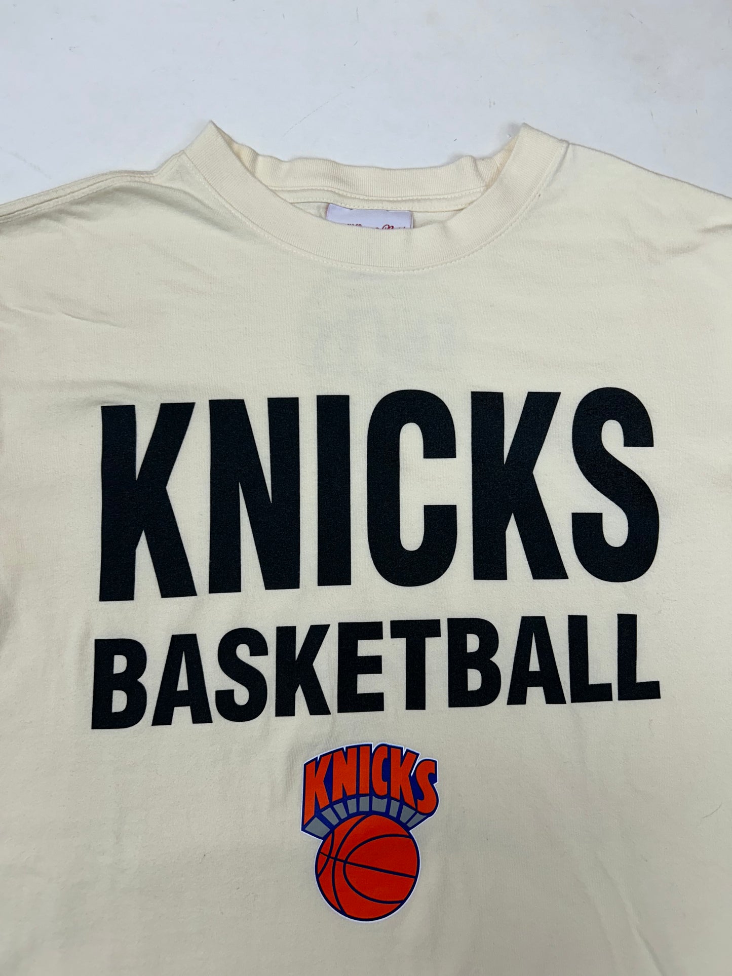 Mitchell & Ness Hardwood Classic Team Issued New York Knicks NBA Tee Medium 21x28.75 Inches