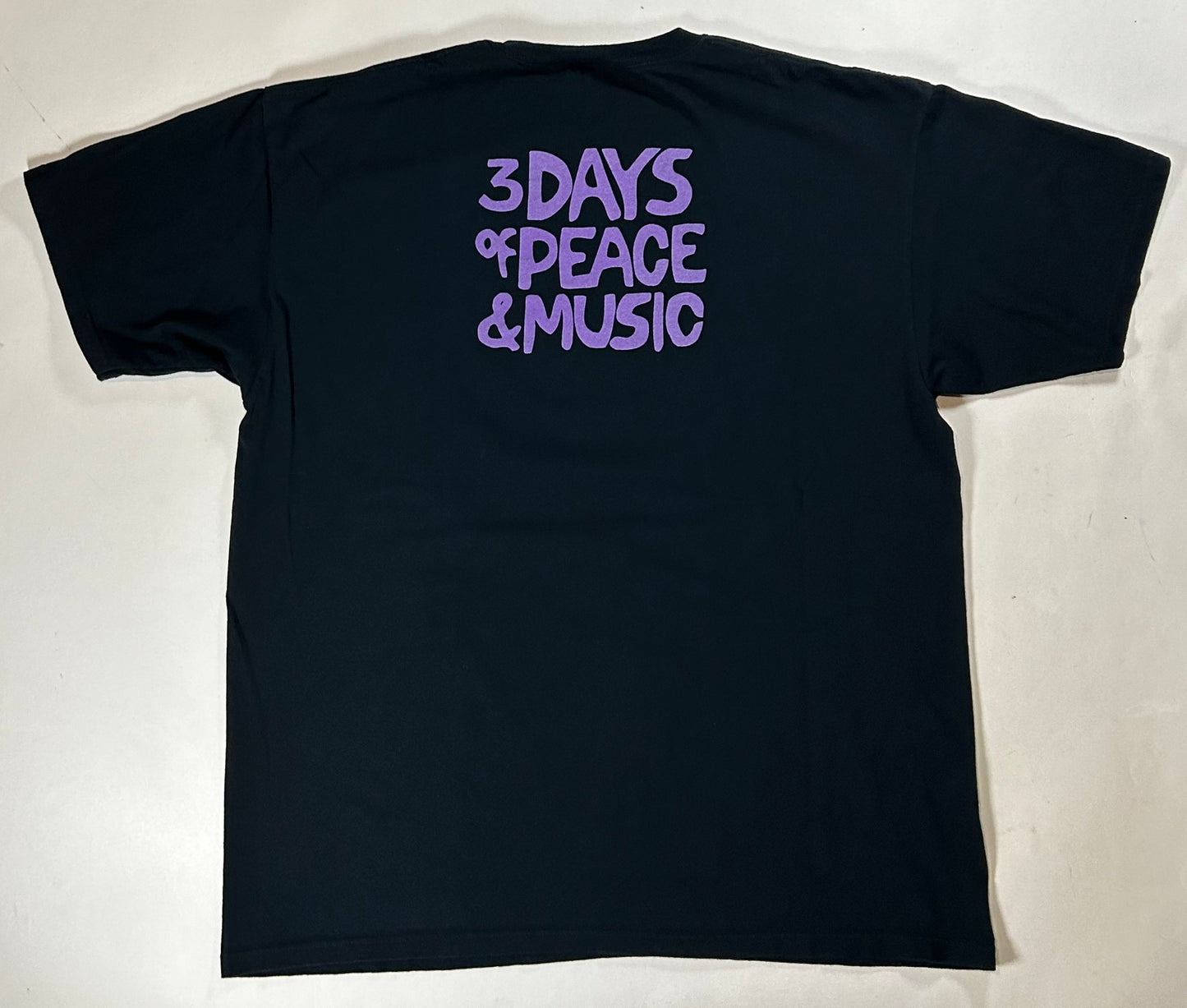 Vintage 2000s Woodstock Festival 3 Days Of Peace & Music August 15,16,17, 1969 Graphic Tee V-Neck Cut As Is 2XL 25x31.5 Inches Black