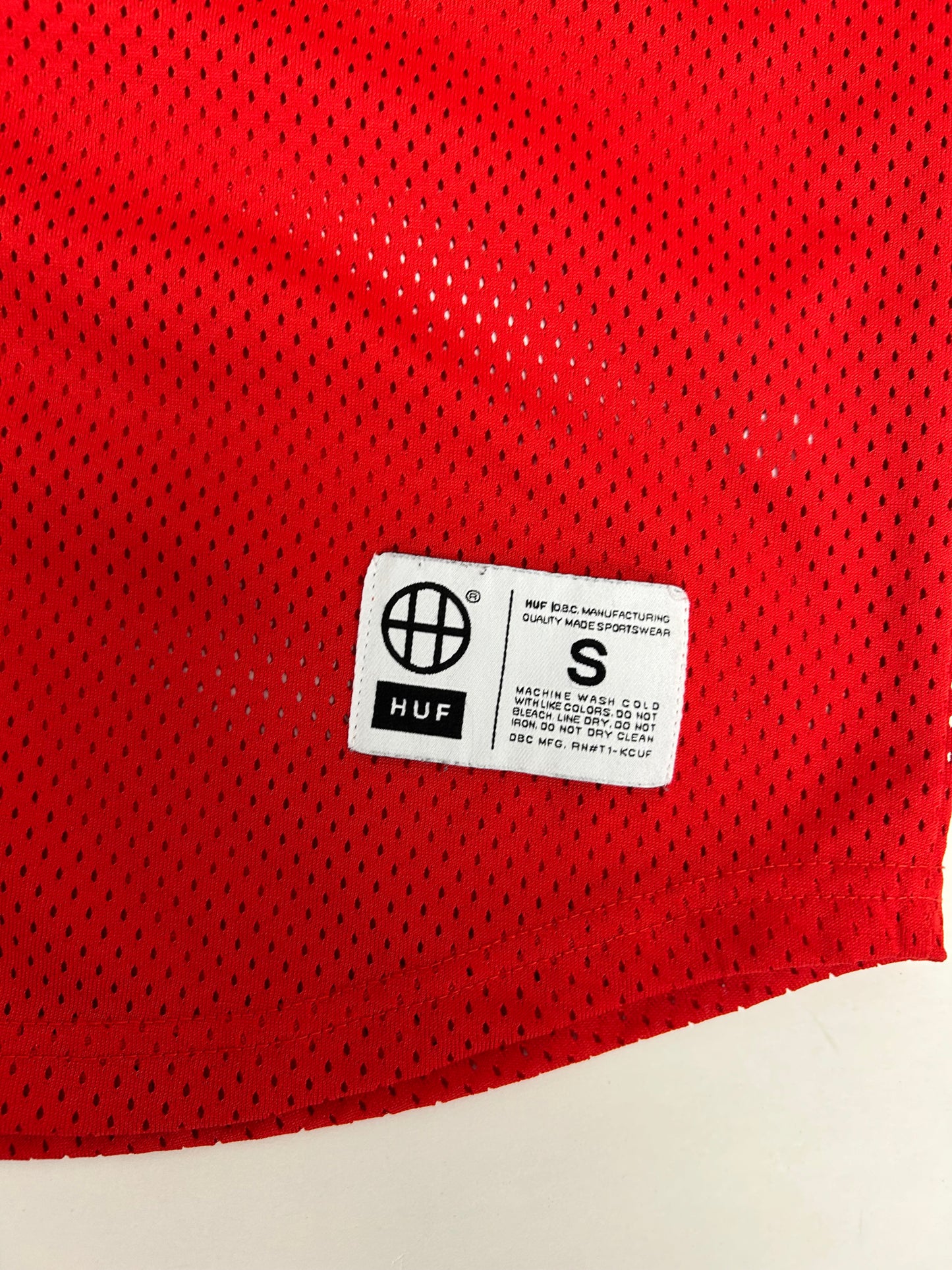 HUF Button-up Jersey Red Embroidered H Logo Short Sleeve Men’s Small 21x28.75 Inches