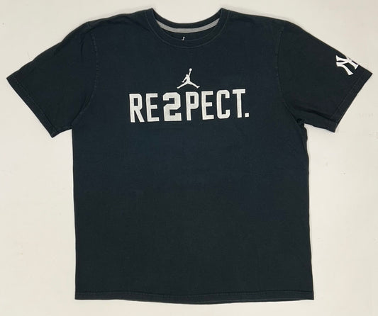 Jordan Brand RE2SPECT Derek Jeter New York Yankees MLB Tee XL 24x29.5 Inches Fading