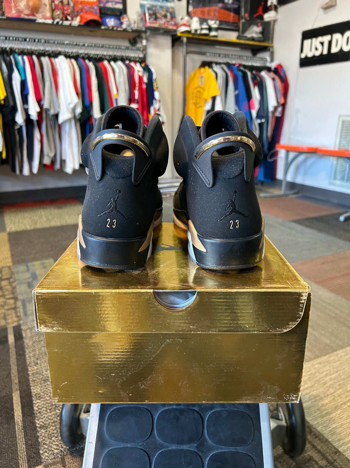 Air Jordan 6 Retro DMP Defining Moments Size 9 Men’s Nike Air Jordan Brand New