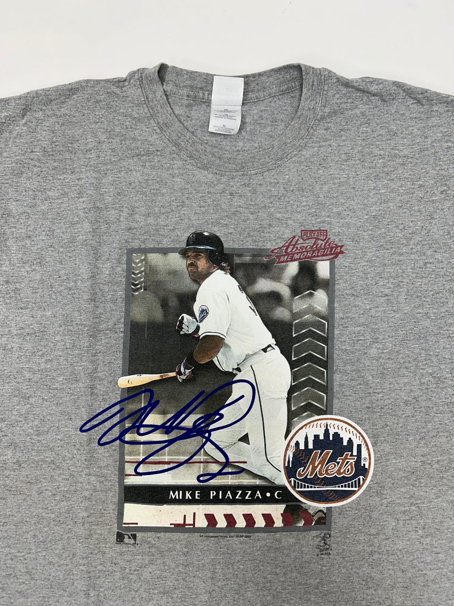 Vintage New York Mets Mike Piazza MLB Playoff Absolute Memorabilia Tee XL 23.5x29.75 Inches