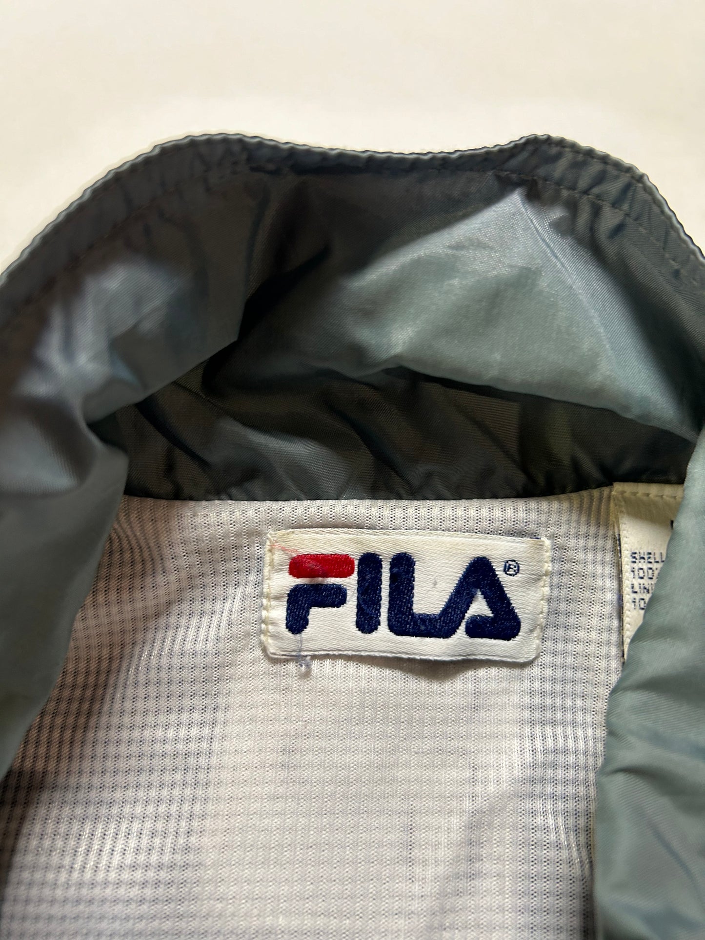 Vintage Fila 1/2 Zip Pullover Windbreaker Jacket Tagged Medium Can Fit Large 25.5x27.25 Inches