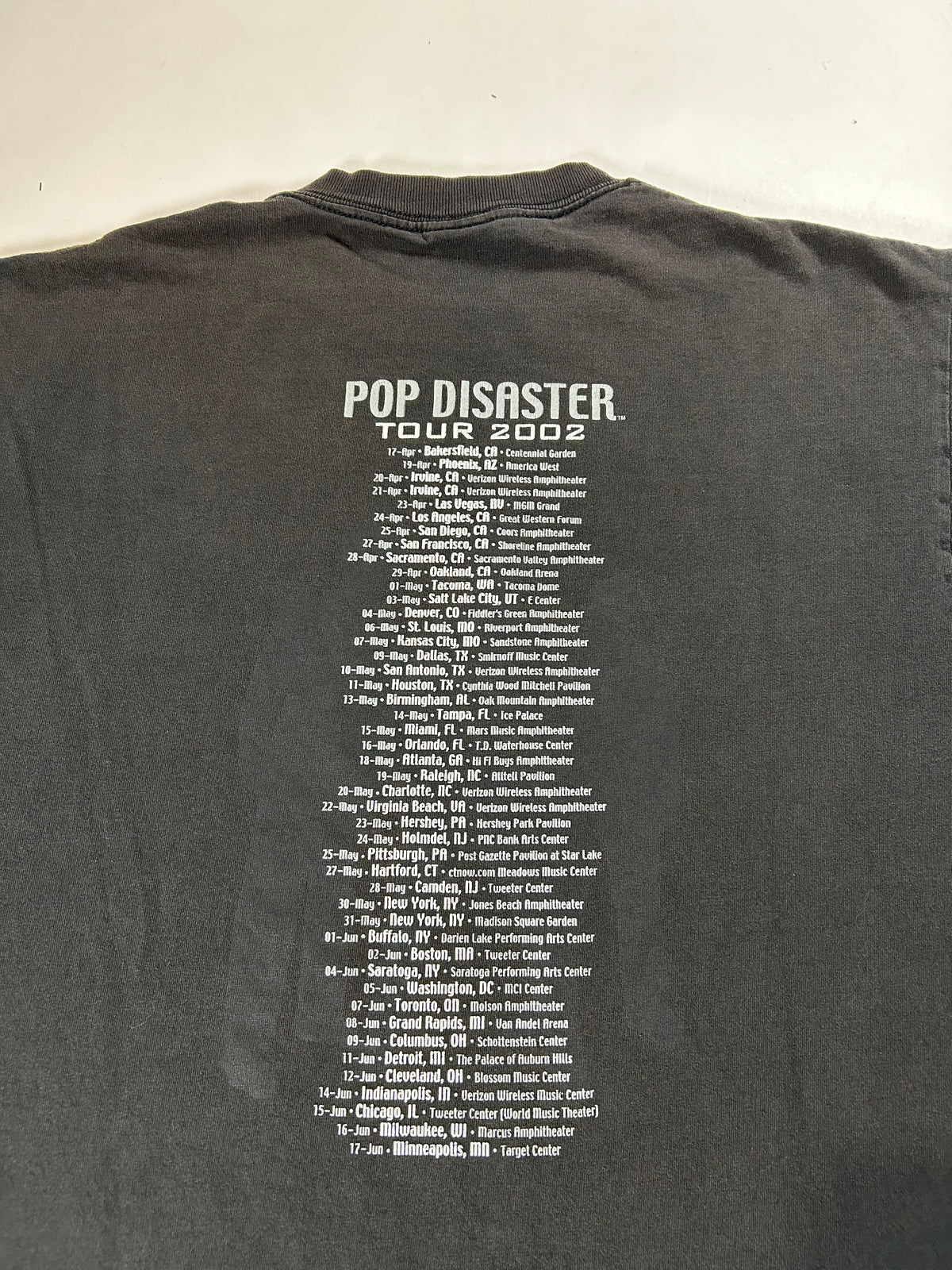 Vintage 2002 Green Day Pop Disaster Tour Band Punk Music Tee Large 21.75x27.75 Inches Faded As Is
