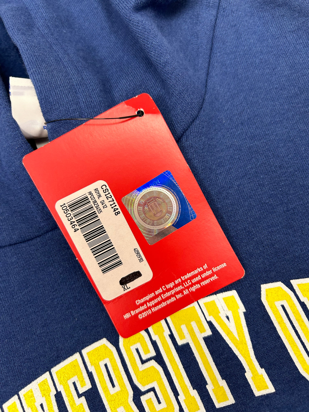 University Of New Haven College Logo Champion Hoodie Sweatshirt New 21.25x26.5 Inches Brand New With Tag
