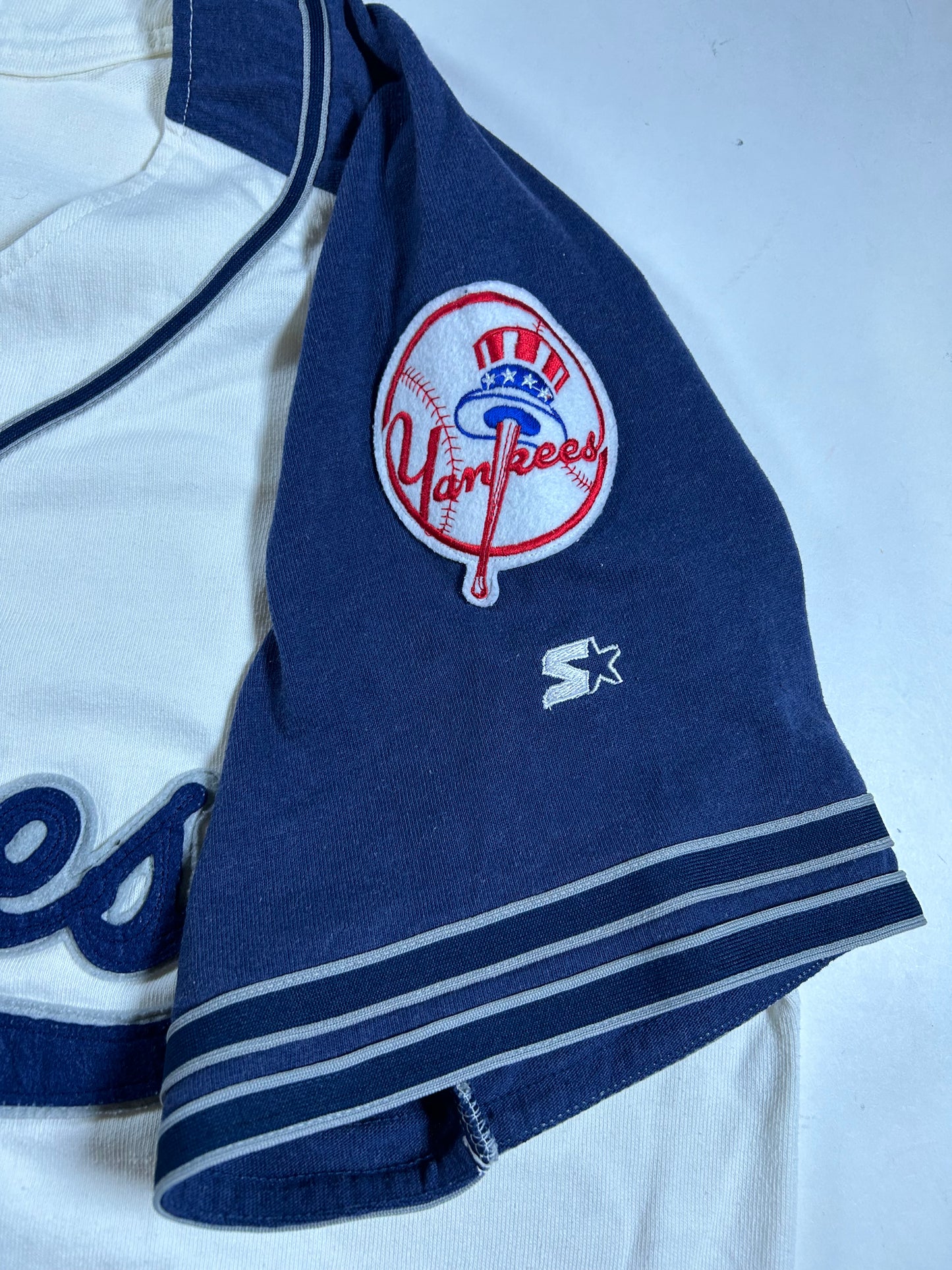 Vintage Starter New York Yankees Embroidery Script Spell Out Blank Jersey XL 26.5x32.75 Inches