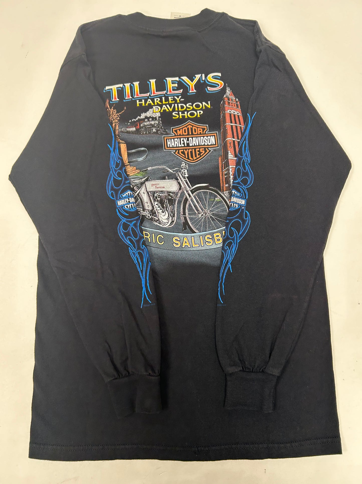 Vintage 2000s Harley Davidson Motorcycles Tilley’s Historic Salisbury, NC Flame Long Sleeve Ride It Hot Tee Small 18x28 Inches Black