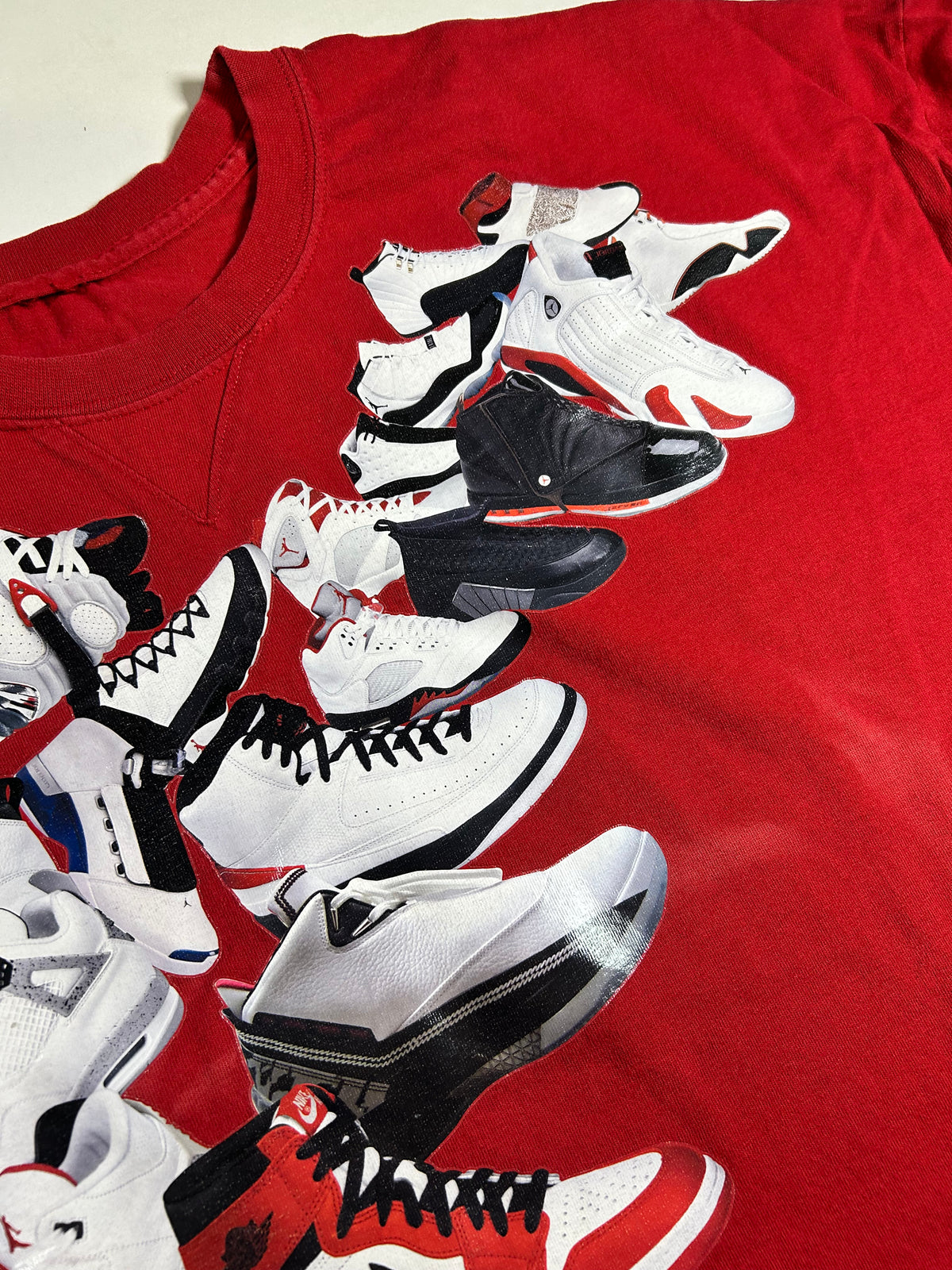 Vintage Air Jordan Sneaker Retro Collection Tee 2XL/3XL Fit 29.5x33.75 Inches As Is 00s