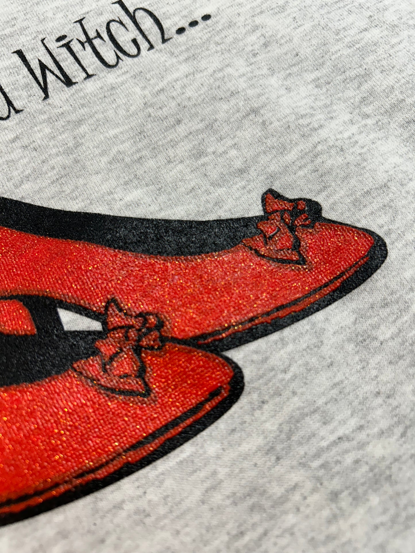 Vintage Are You A Good Witch…Or A Bad Witch? Salem, Massachusetts Wizard Of Oz Feet Casual Tees Funny Parody Crewneck Sweatshirt XL 26.5x29.5 Inches Gray