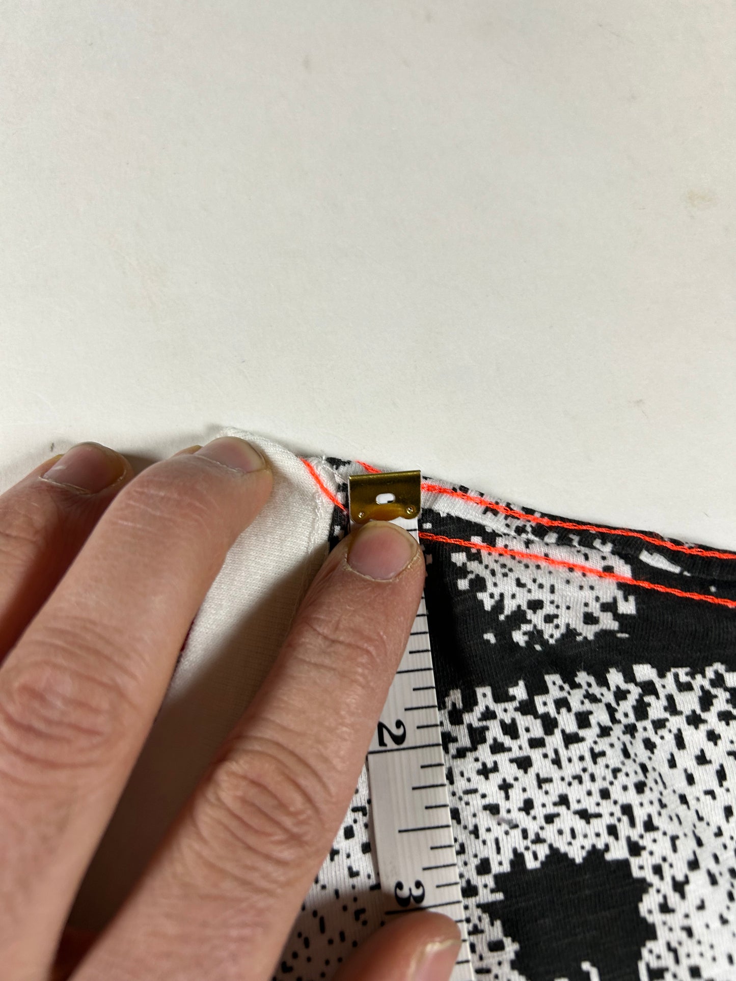 Vintage Eckō Marc Echō Cut & Sew Rutgers University Street Alchemists AOP Football Tee Large 22x29 Inches