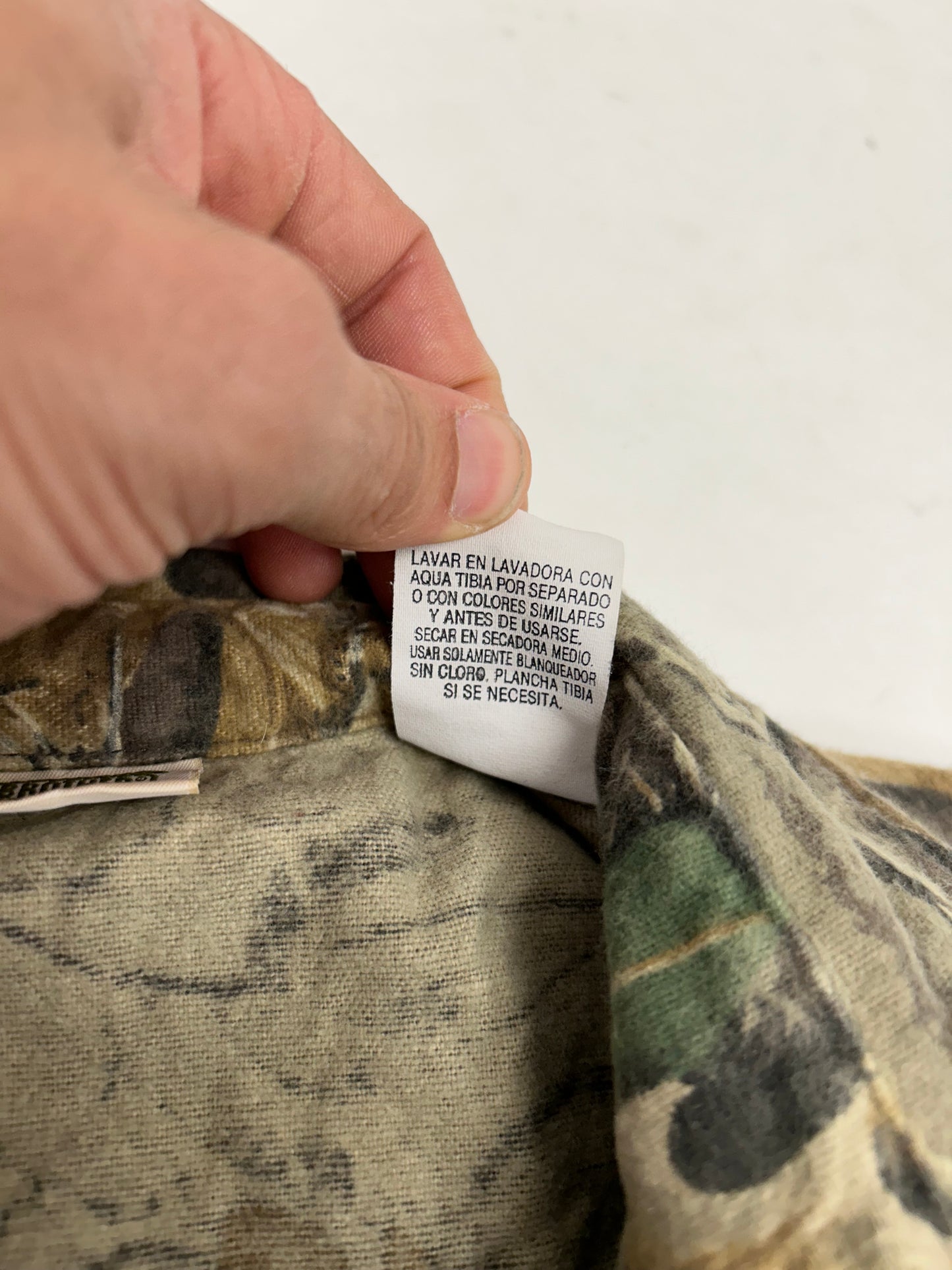 Vintage Five Brother Camo Vantage Flannel Button Up Shirt 5226 4701-ADV Large 25x29.5 Inches