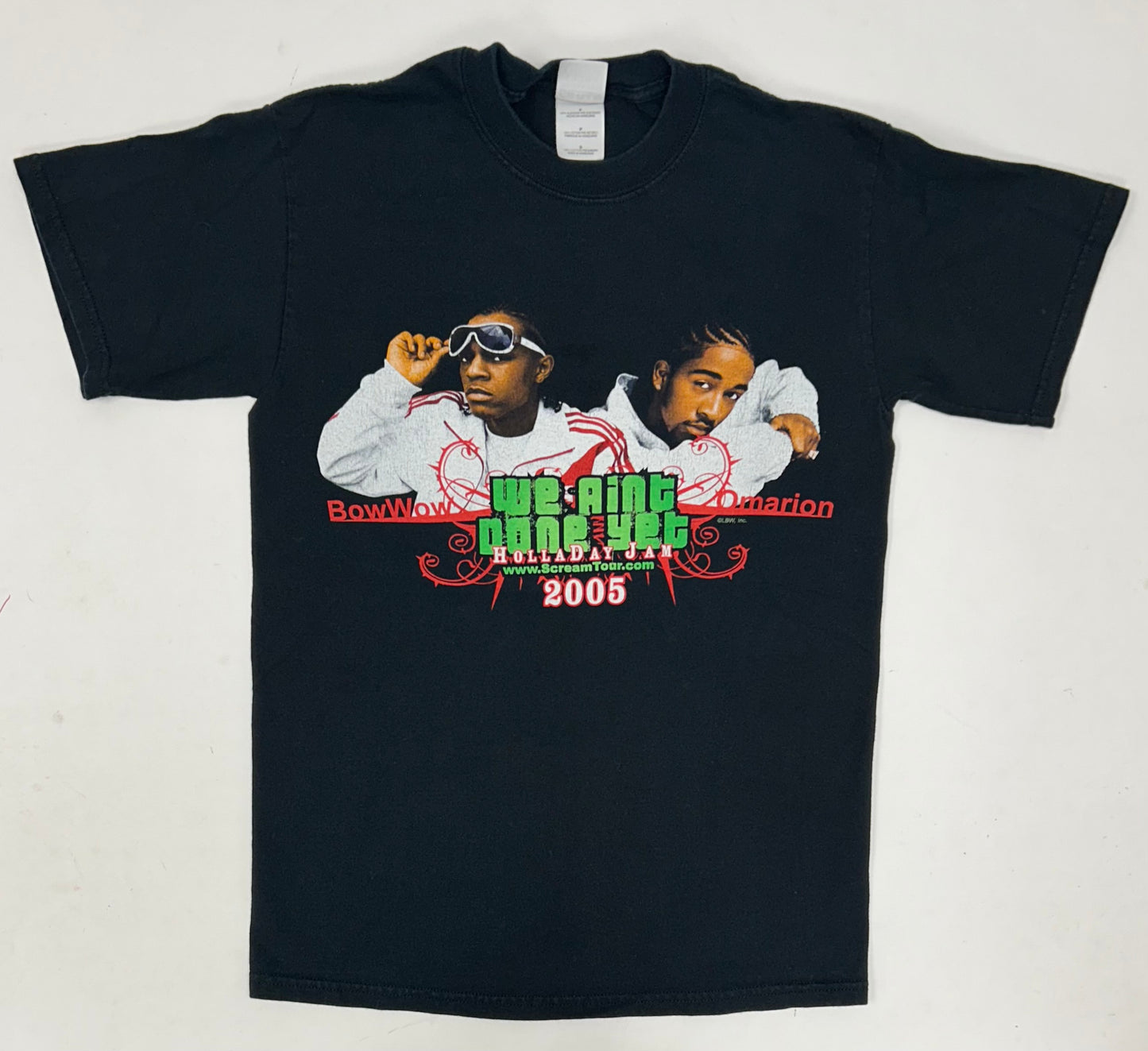 2005 HollaDay Jam Bow Wow Omarion We Ain't Done Yet T-Shirt Music Tour Small