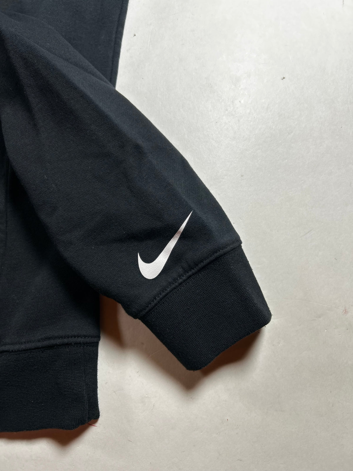Nike Russell Wilson 3 Brand Born For This Hoodie Sweatshirt Youth XL 19.75x26 Inches