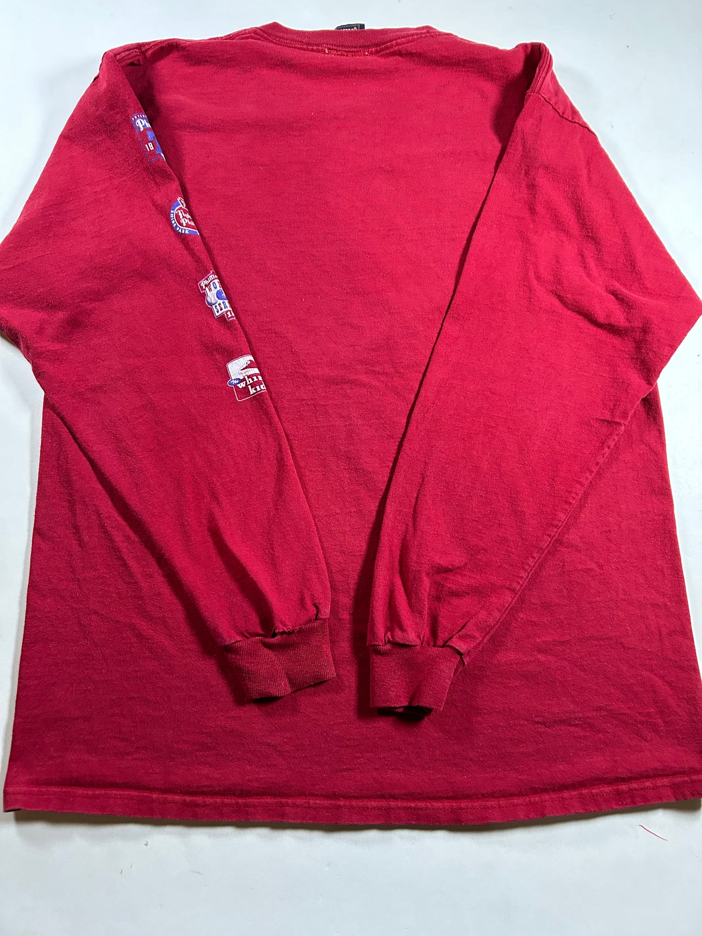 Vintage Majestic Cooperstown Collection Philadelphia Phillies MLB Long Sleeve Tee Large 21.75x28.75 Inches As Is Has Unstitching On Sleeve