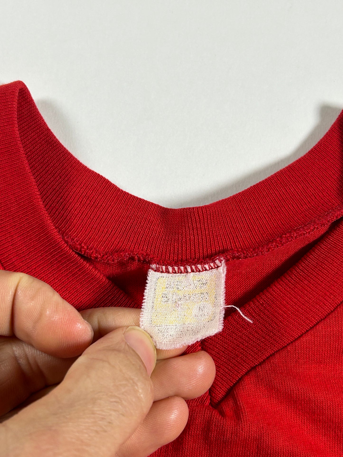 Vintage University of Maryland College Red 3/4 Sleeve Tee Velva Sheen 80s 18.5x25 Inches