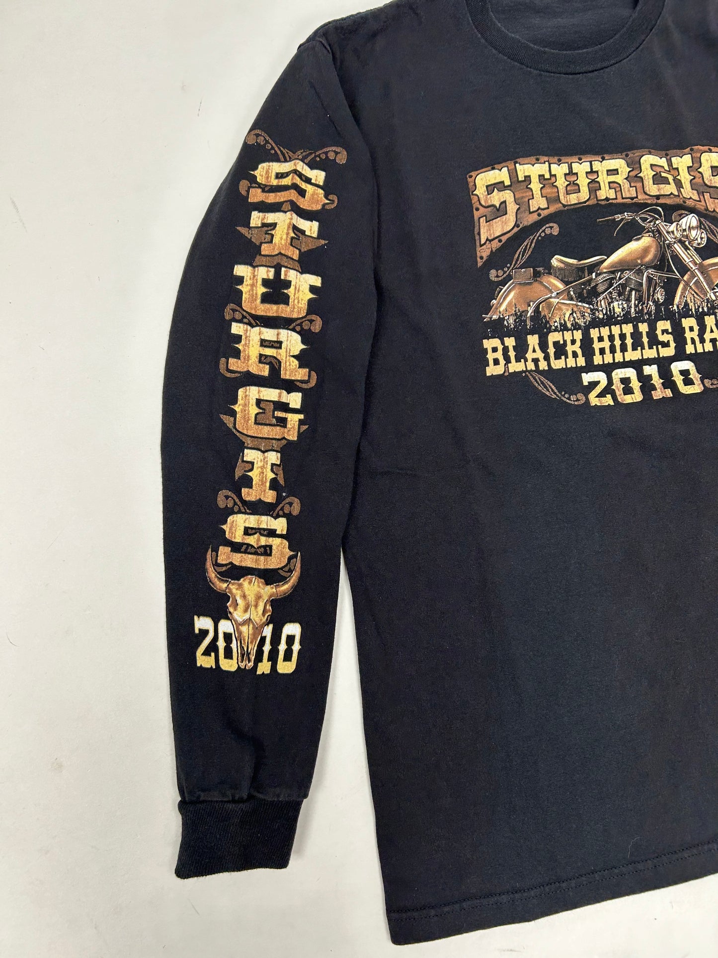 2010 Sturgis Black Hills Rally Motorcycle Long Sleeve Tee Small 18.5x27 Inches