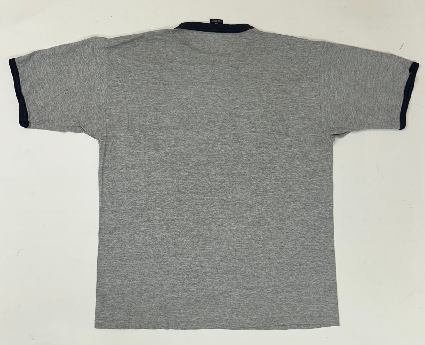 Vintage MV Sport University Of Delaware College Ringer Tee XL 23.25x29.5 Inches